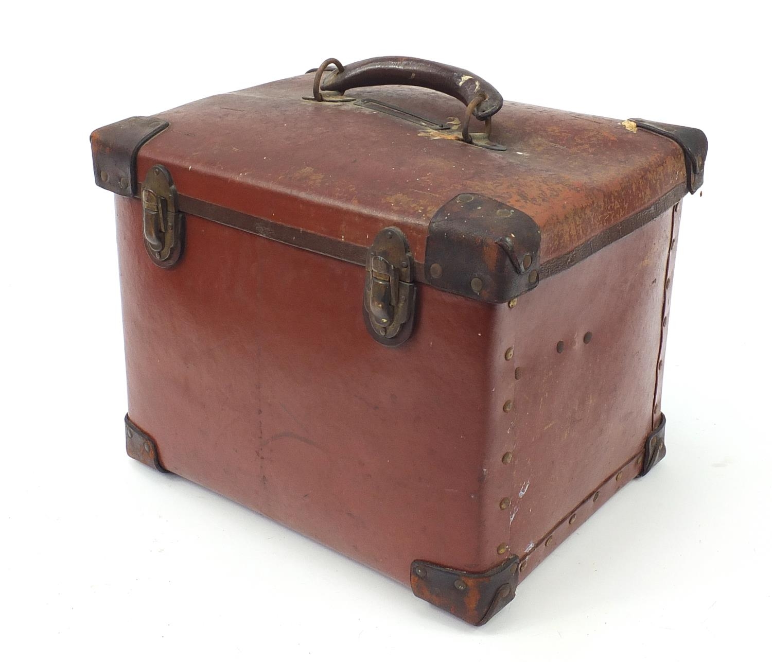 Vintage brown leather medical bag from the estate of Dr John Bodkin Adams, containing instruments - Image 9 of 9