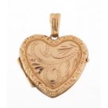 9ct gold love heart locket with engraved decoration, 2.5cm high, 2.3g