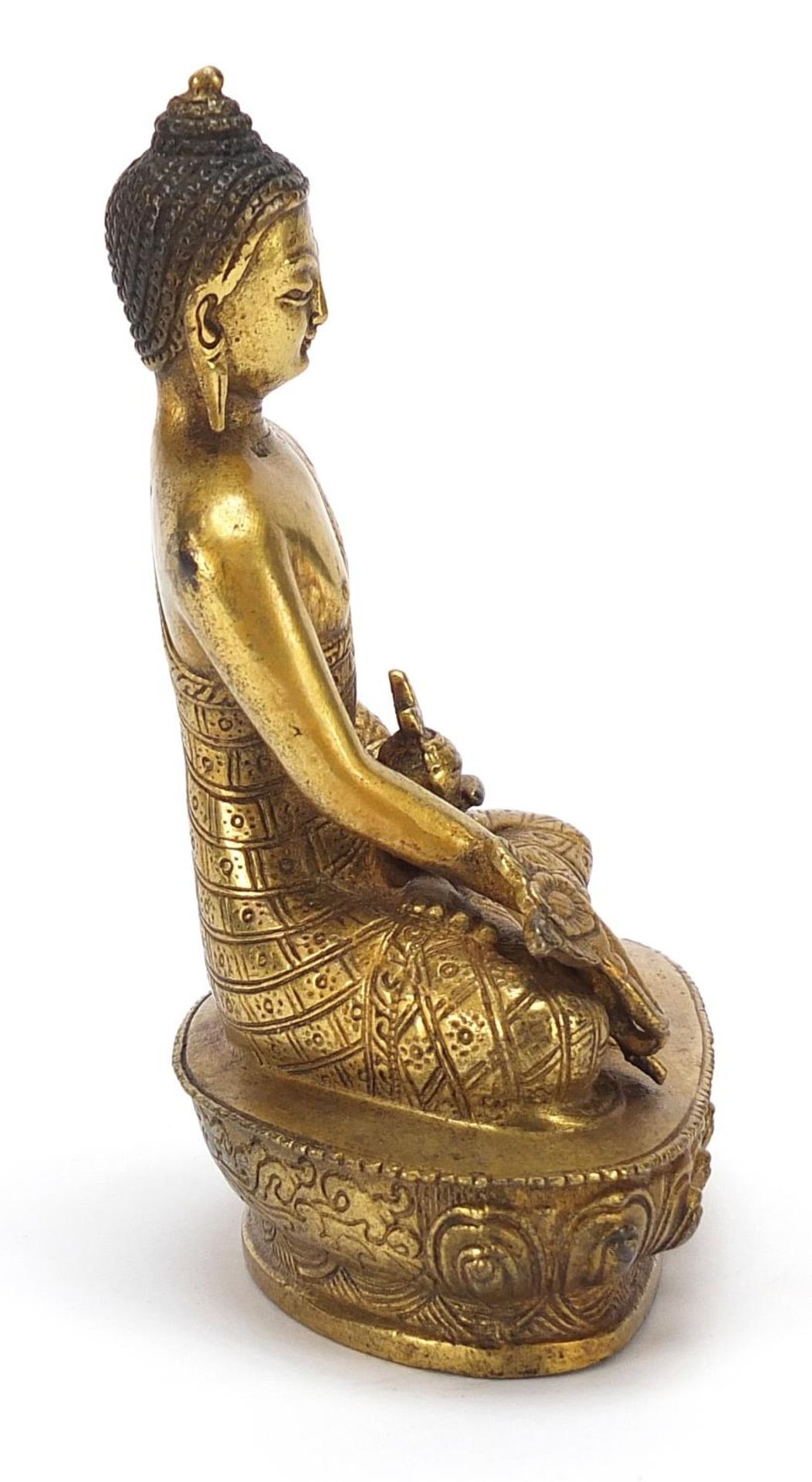 Chino Tibetan gilt bronze figure of seated buddha, 13cm high - Image 5 of 8
