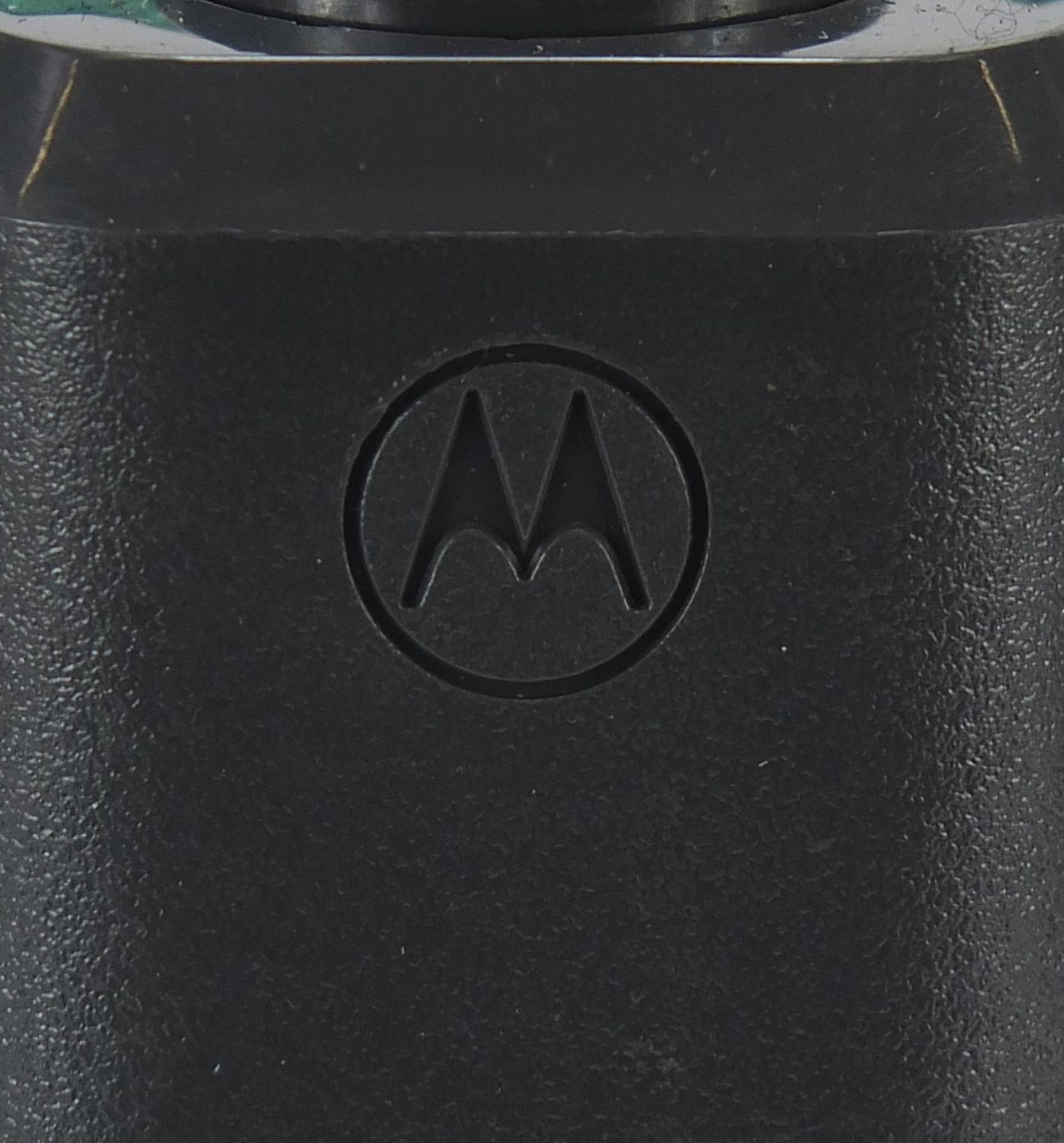 Vintage Motorola MH1 'brick' mobile phone, 27cm high including aerial - Image 5 of 5