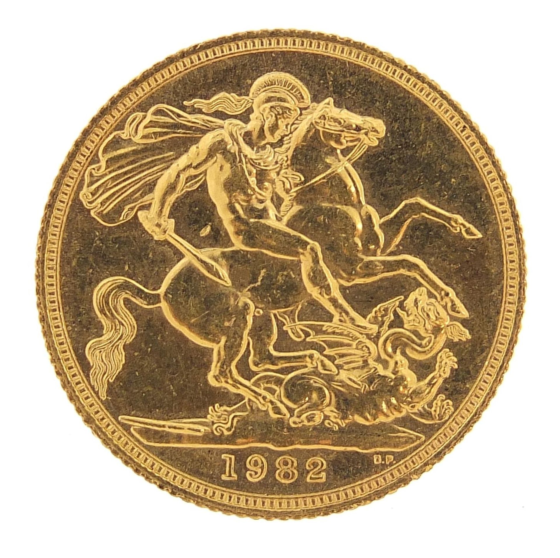 Elizabeth II 1982 gold sovereign - this lot is sold without buyer's premium