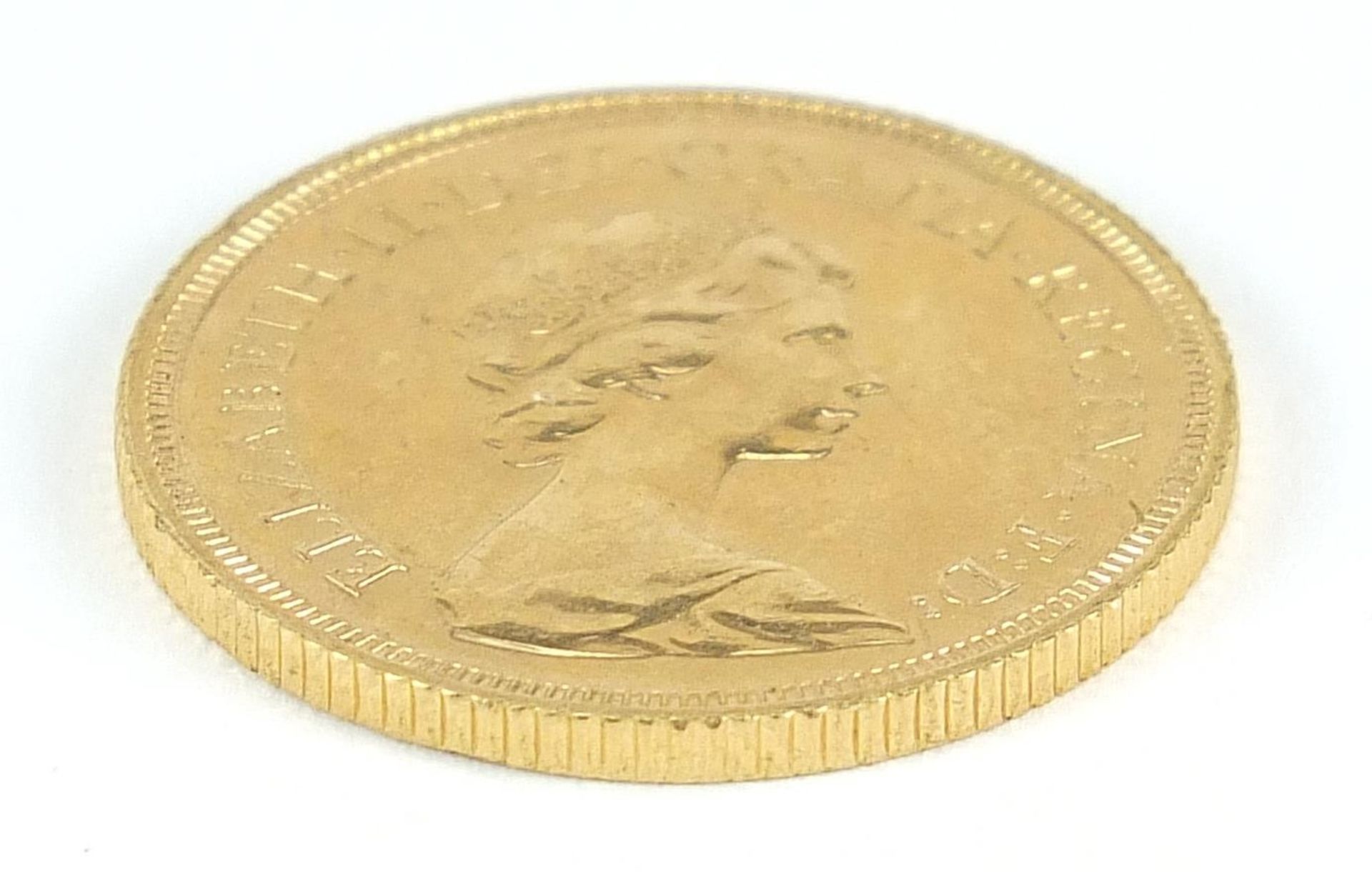 Elizabeth II 1981 gold sovereign - this lot is sold without buyer's premium - Image 3 of 3