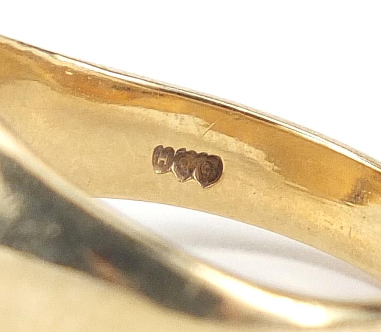 9ct gold signet ring, size R, 6.1g - this lot is sold without buyer's premium - Image 5 of 6