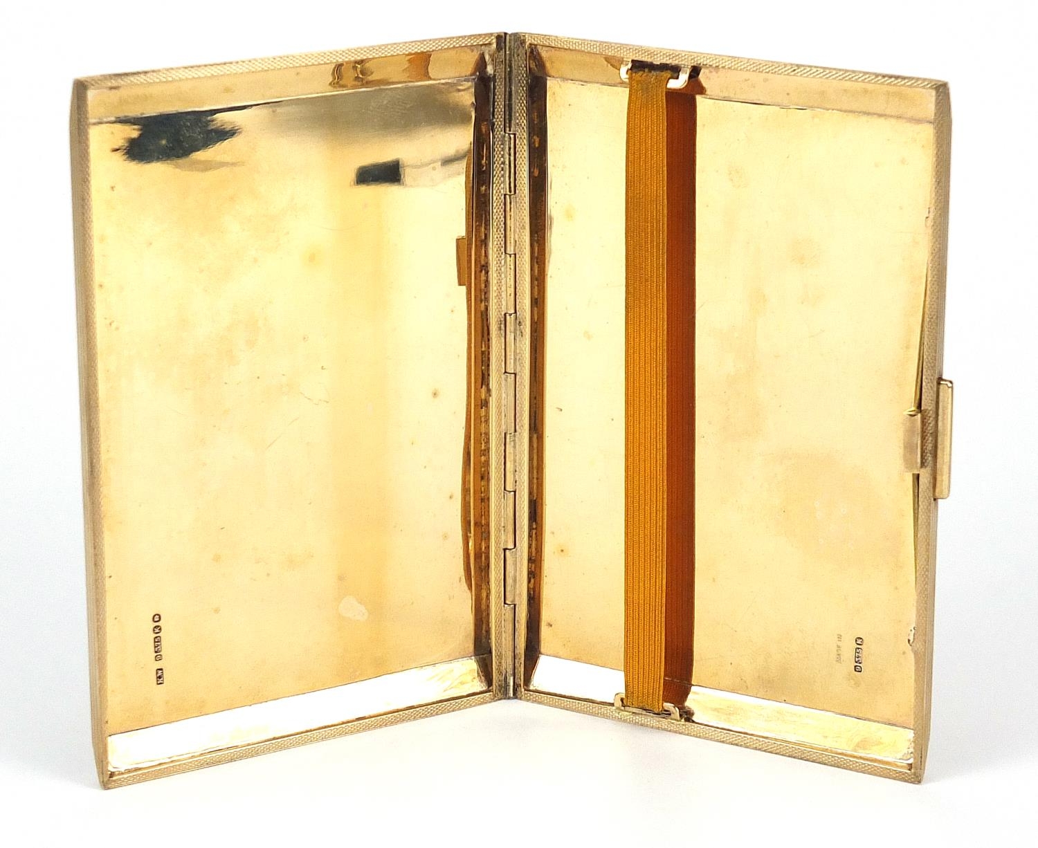 Large 9ct gold cigarette case with engine turned decoration, KW London 1945, 12.5cm x 8.5cm, 188. - Image 2 of 5