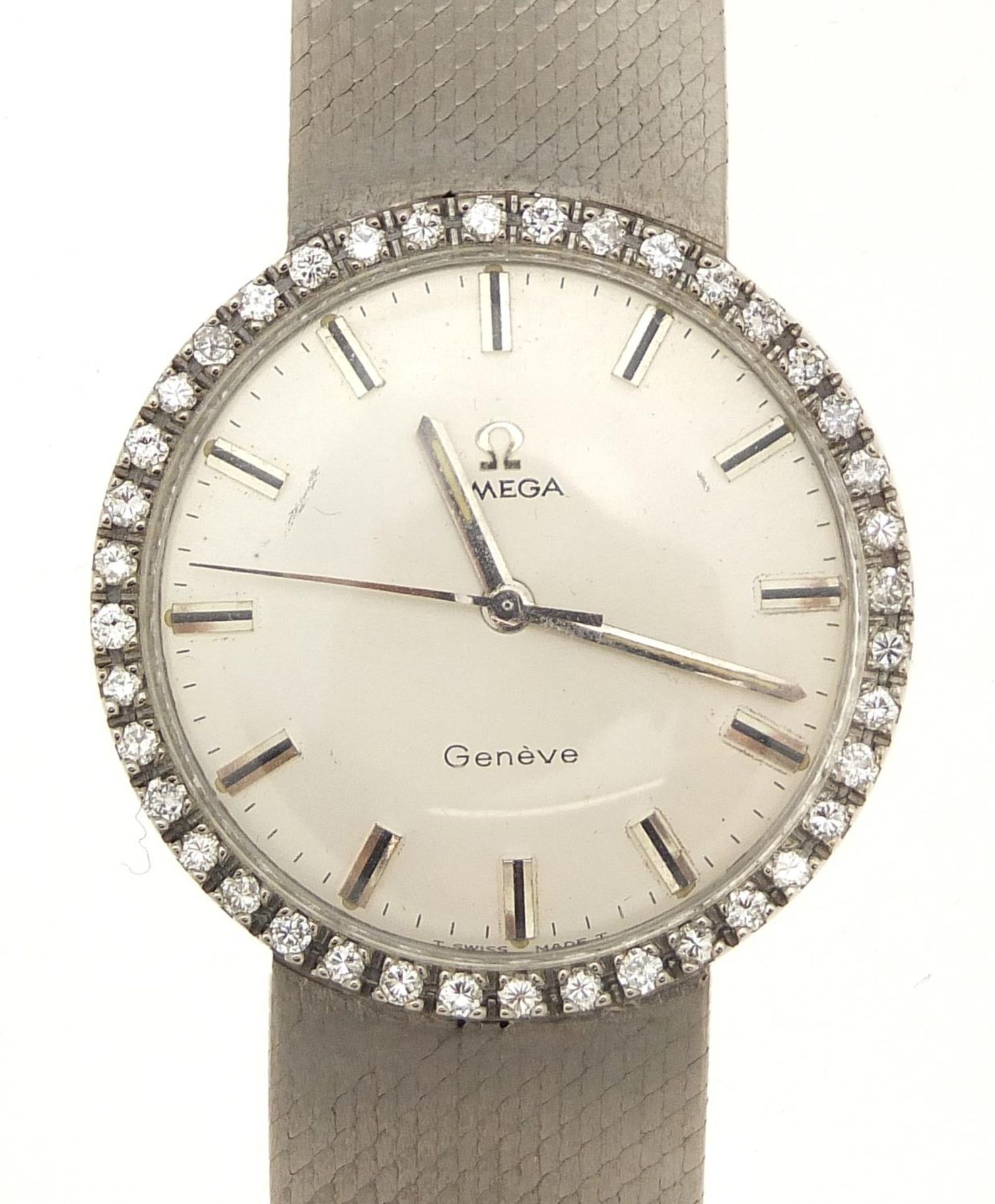 Omega, gentlemen's 18ct white gold Omega Geneve wristwatch with diamond set bezel and 18ct white