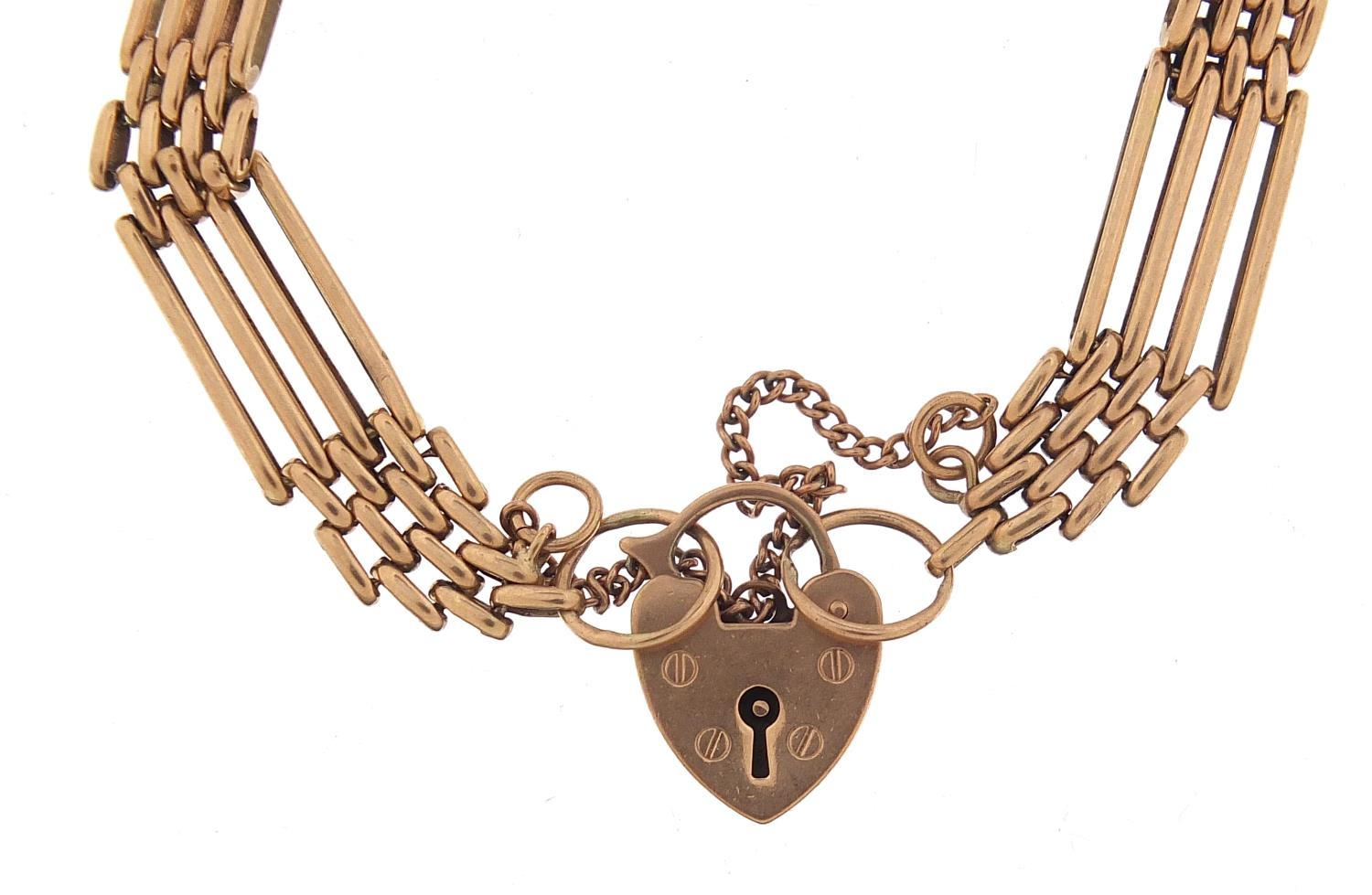 9ct rose gold four row gate link bracelet with love heart padlock, 16cm in length, 15.3g - this - Image 2 of 5