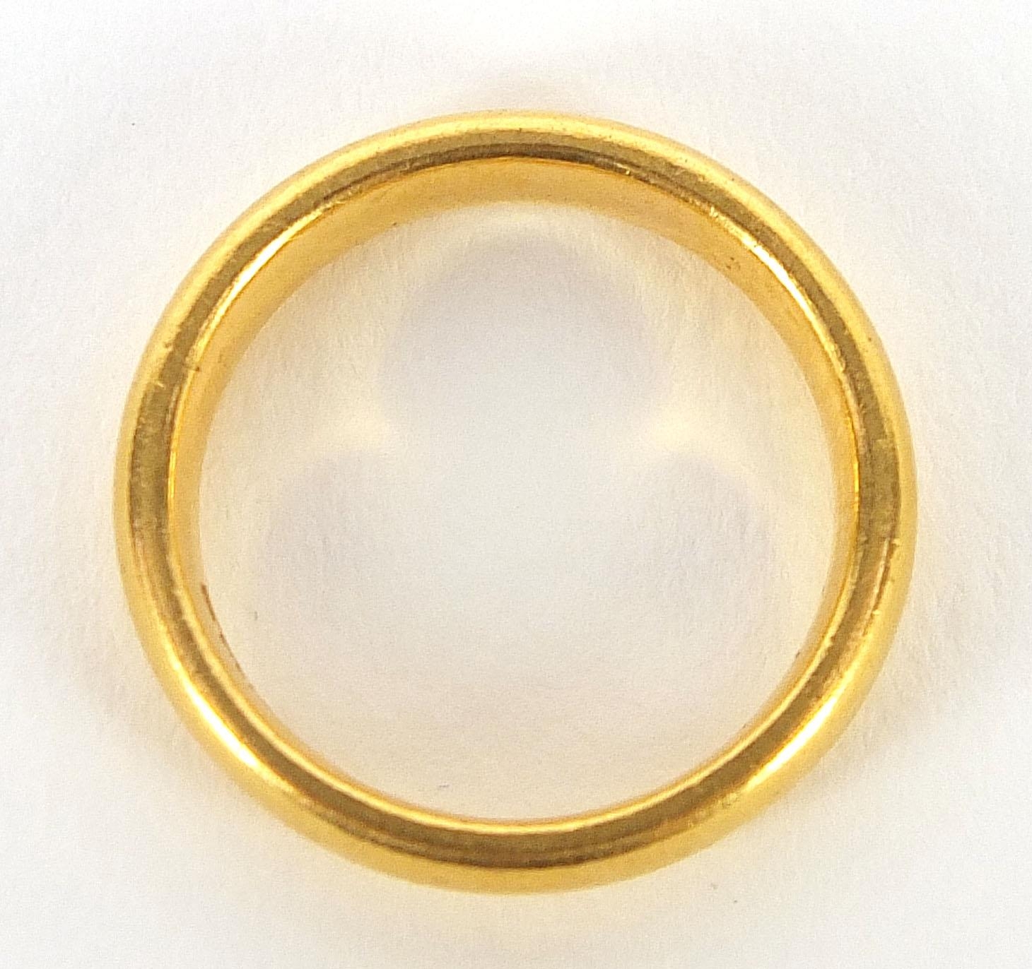 George V 22ct gold wedding band, Birmingham 1923, size J/K, 6.5g - this lot is sold without buyer' - Image 3 of 5