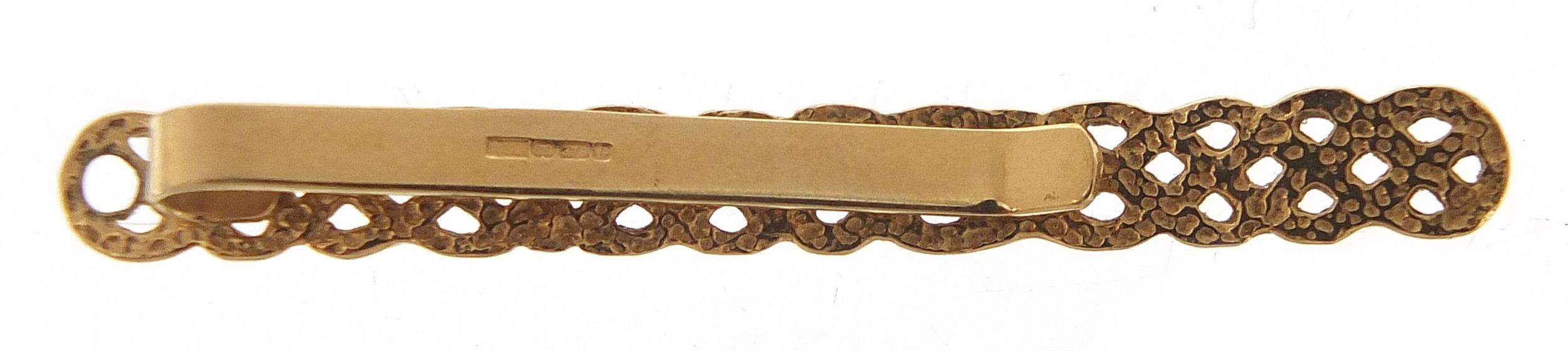 9ct gold Celtic design tie clip, 5cm in length, 3.0g - this lot is sold without buyer's premium - Image 2 of 3