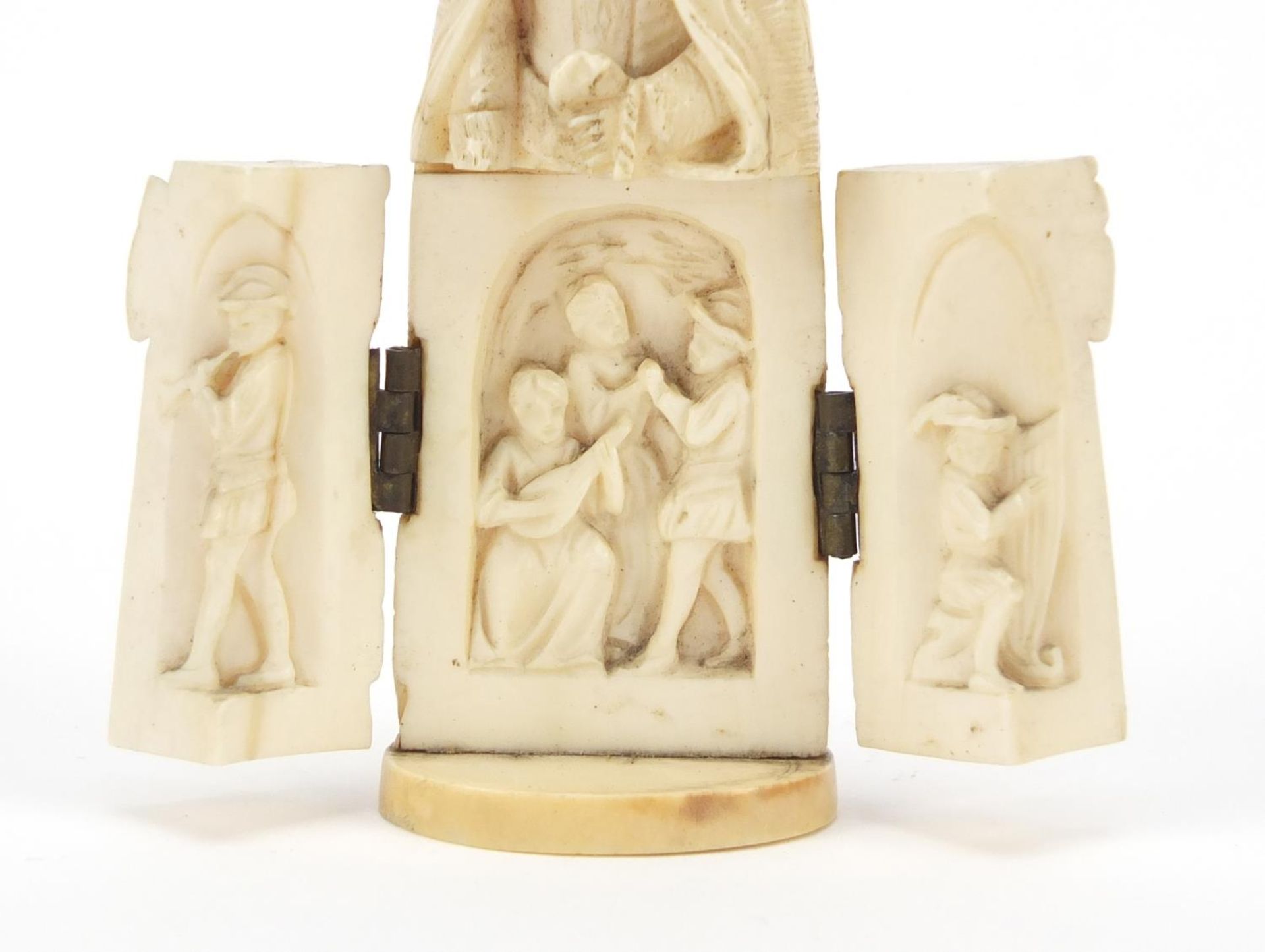 19th century French Dieppe carved ivory tryptych figure, 8.5cm high - Image 2 of 9