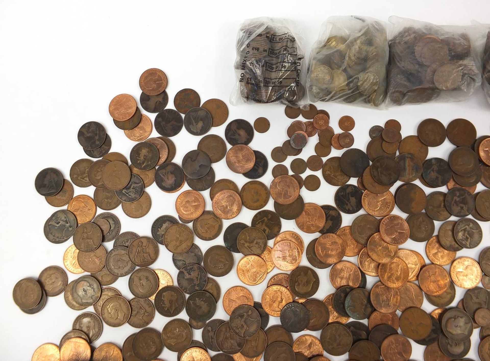 Extensive collection of mostly British pre decimal pennies, half pennies and thrupenny bits - Image 2 of 7