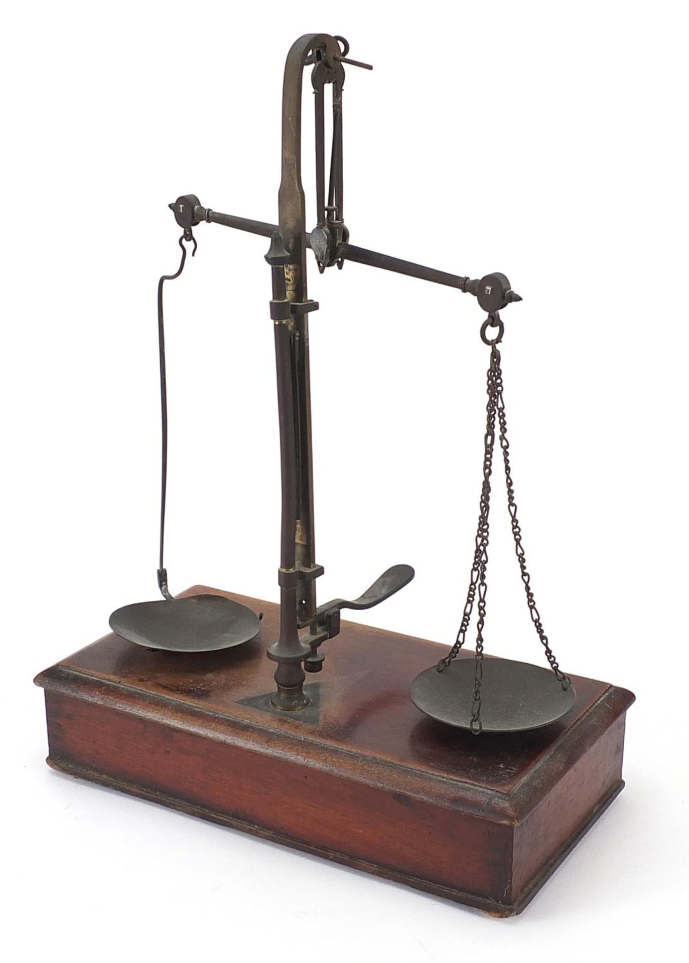 Set of Victorian mahogany and brass balance scales with weights, 26cm wide - Image 3 of 3