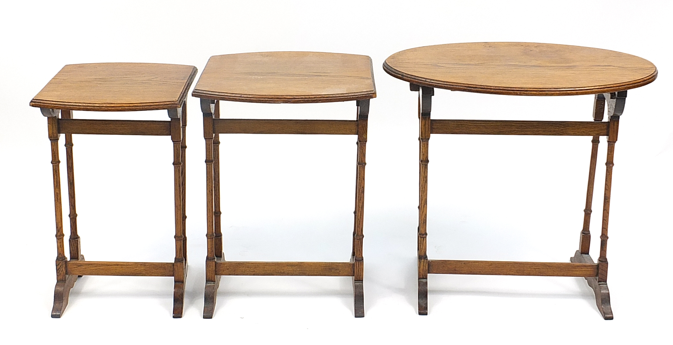 Nest of three oak occasional tables, 57cm H x 59cm W x 39cm D - Image 4 of 4