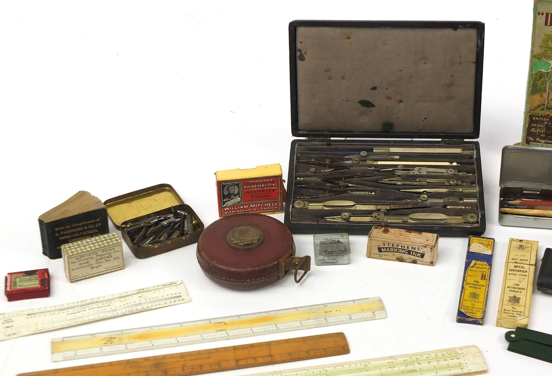 Vintage drawing instruments and apparatus including cased sets and wooden rules - Image 3 of 5