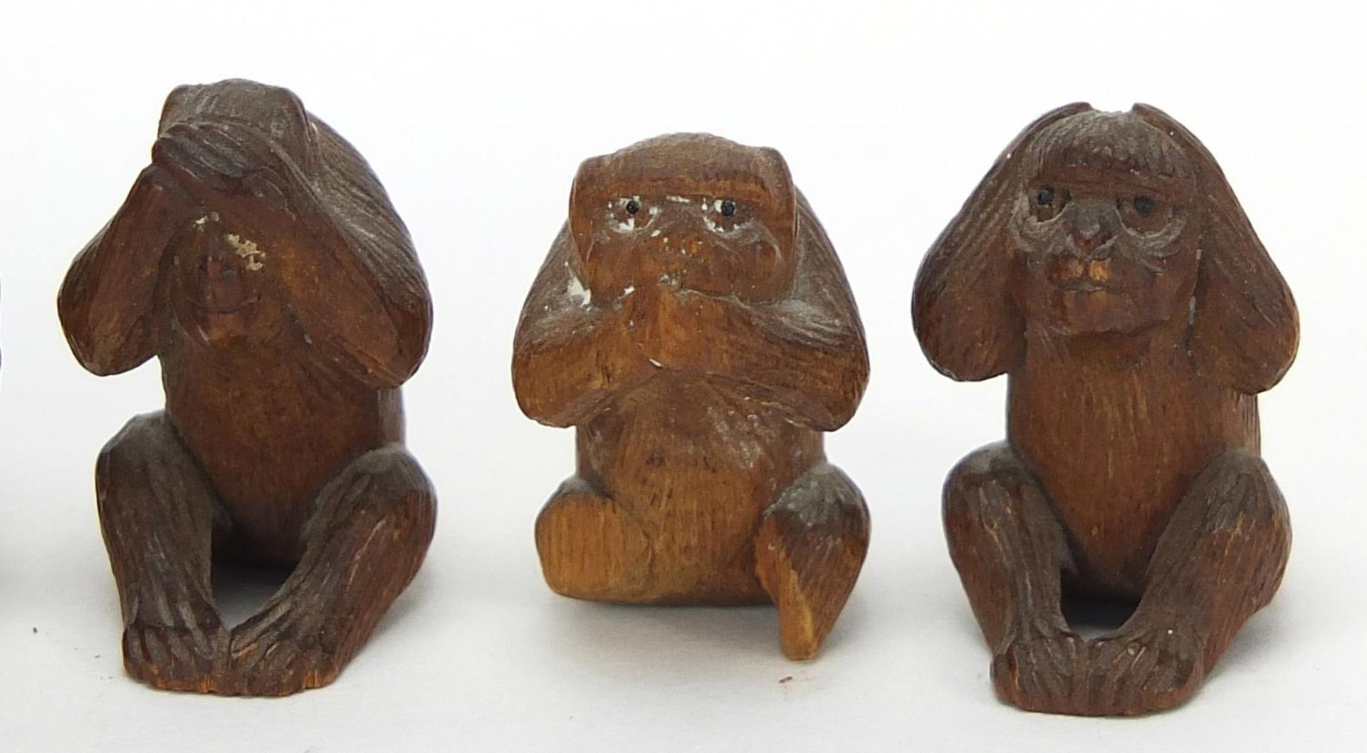 Antique and later treen including a carved Black Forest bear and three wise monkeys, the largest 4cm - Image 3 of 5