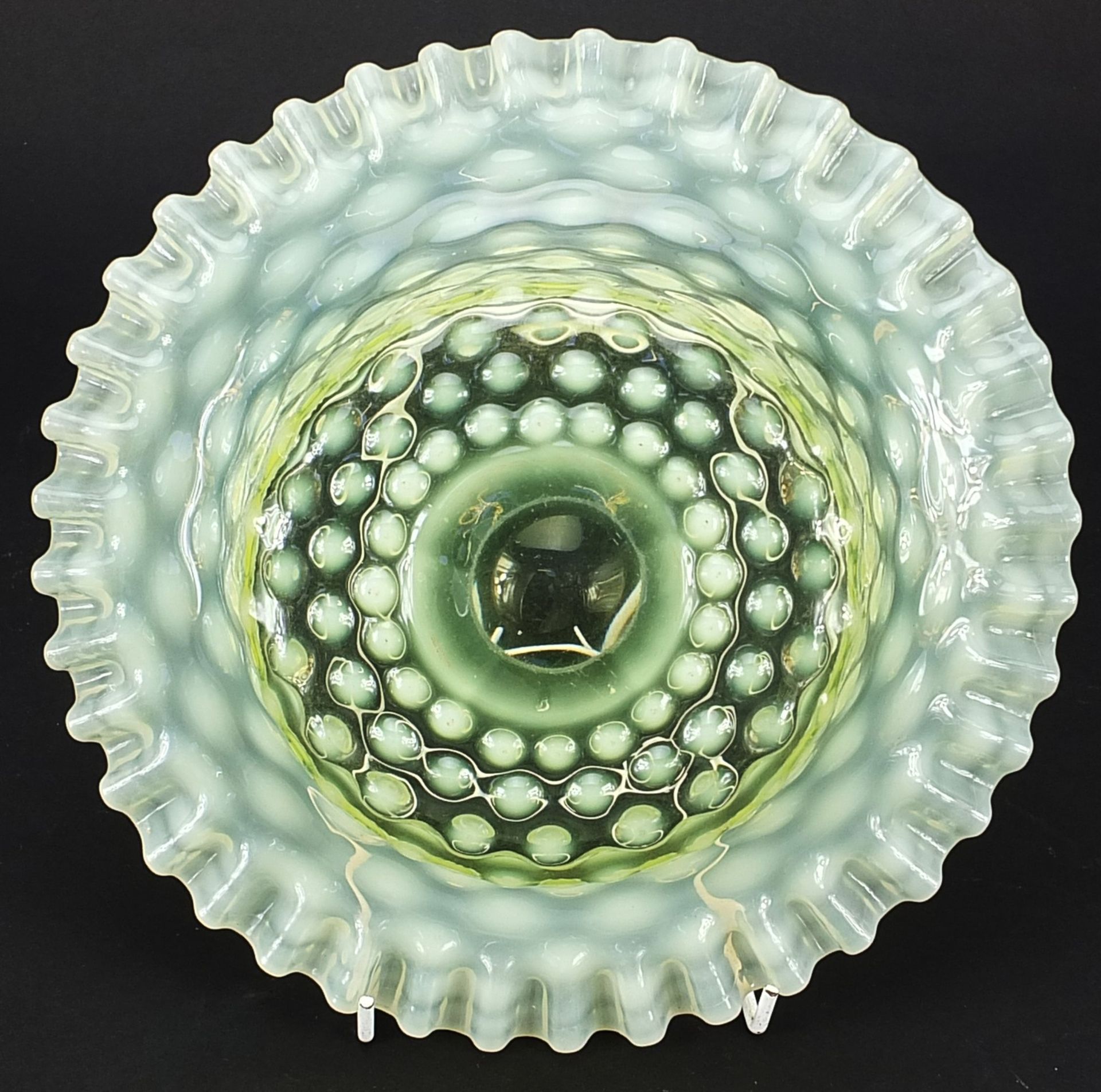 Art Nouveau Vaseline glass bowl with frilled rim, 22cm in diameter - Image 3 of 3