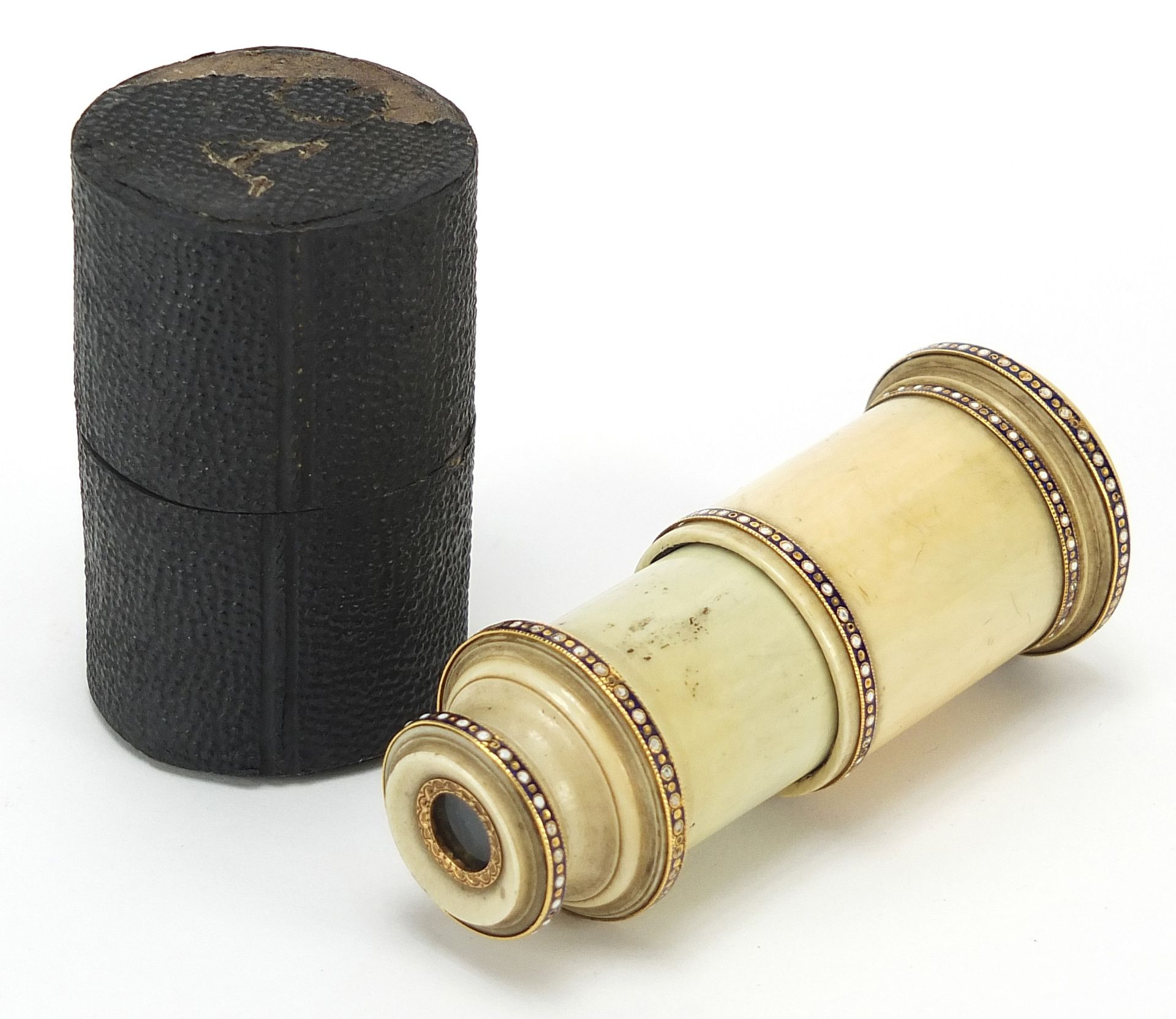 Georgian ivory monocular with enamelled unmarked gold mounts and case, 6.5cm in length when closed - Image 2 of 2