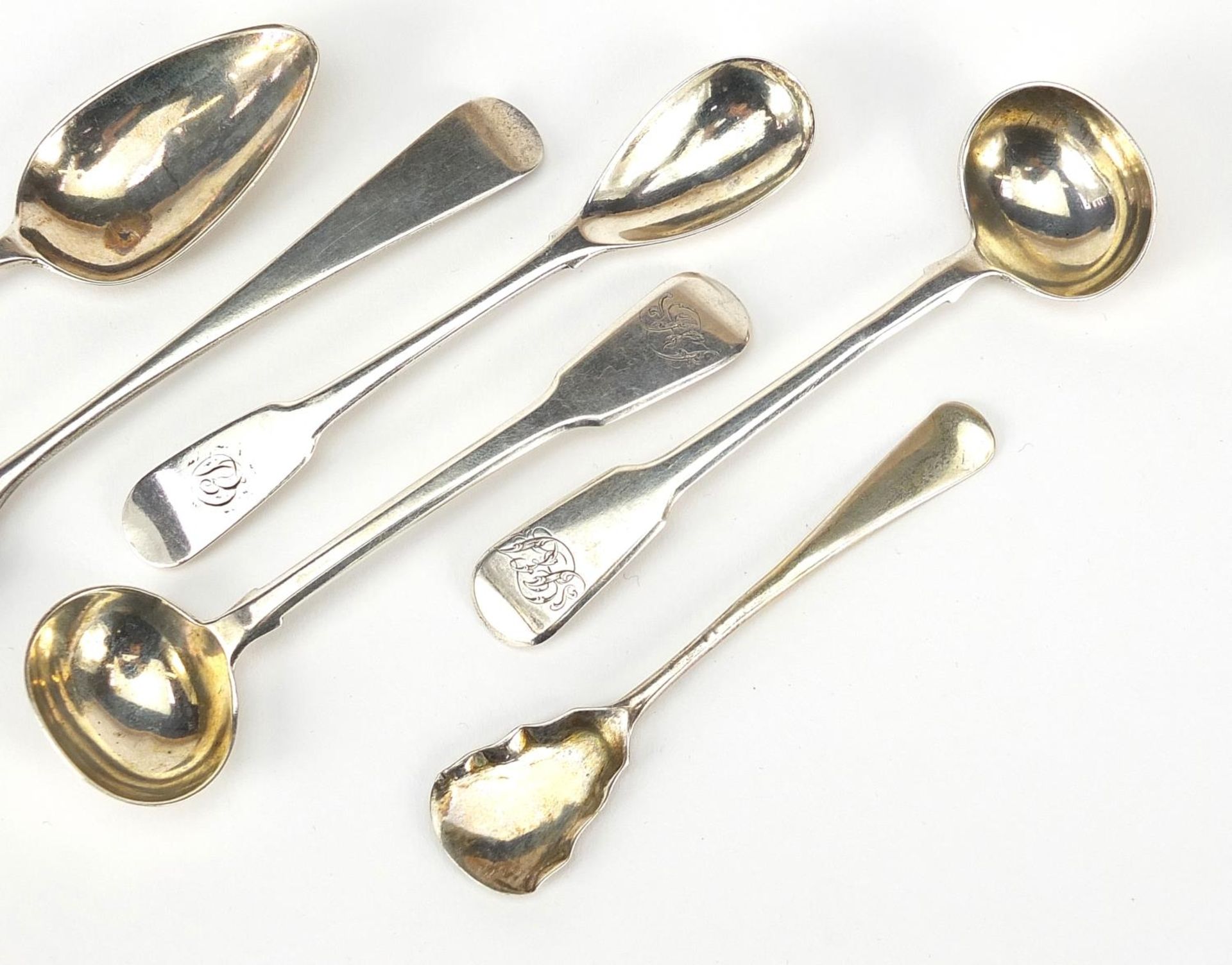 Georgian and later silver spoons including a pair by John and Henry Lias, London 1819, the largest - Image 4 of 6