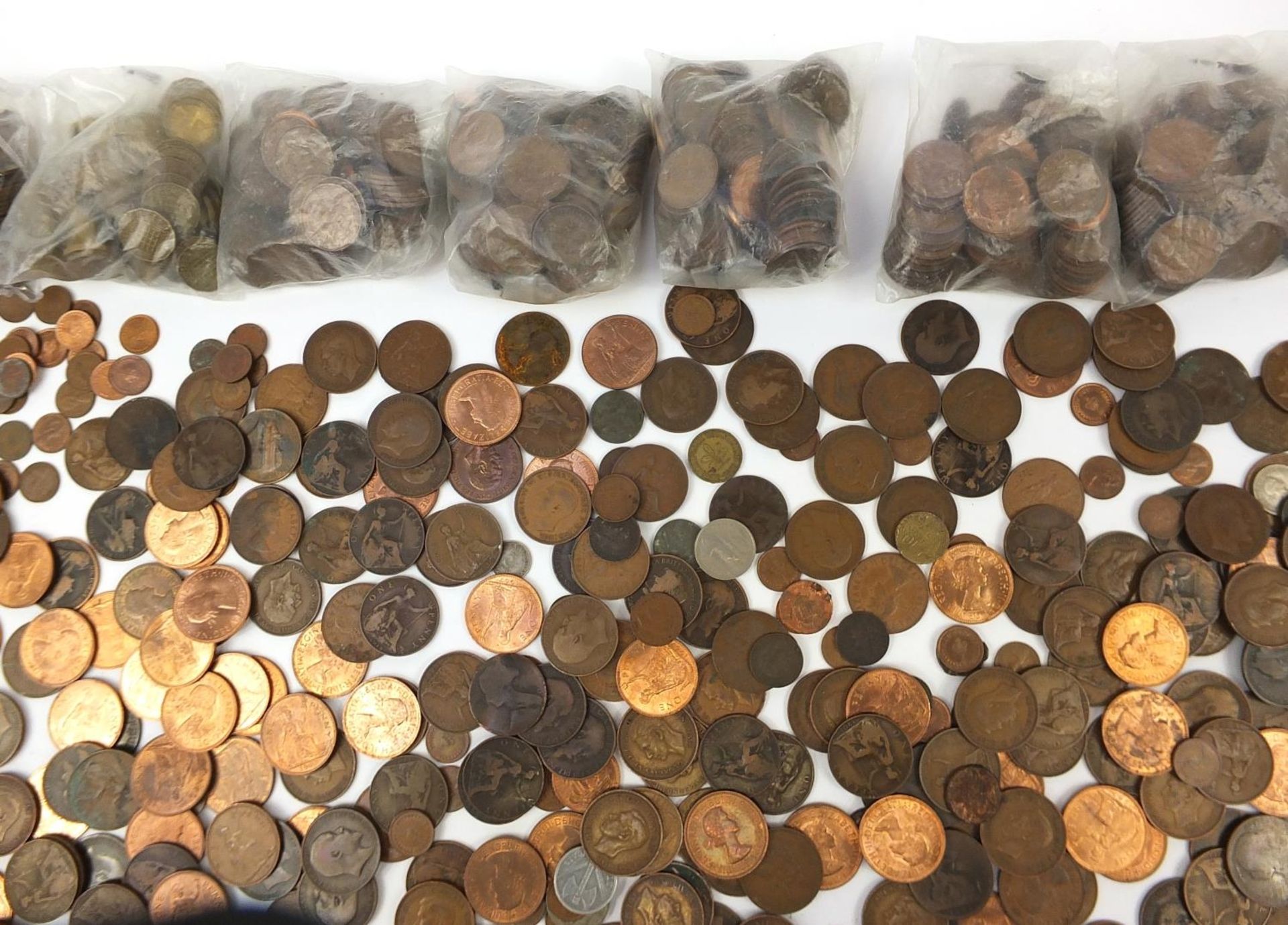 Extensive collection of mostly British pre decimal pennies, half pennies and thrupenny bits - Image 3 of 7
