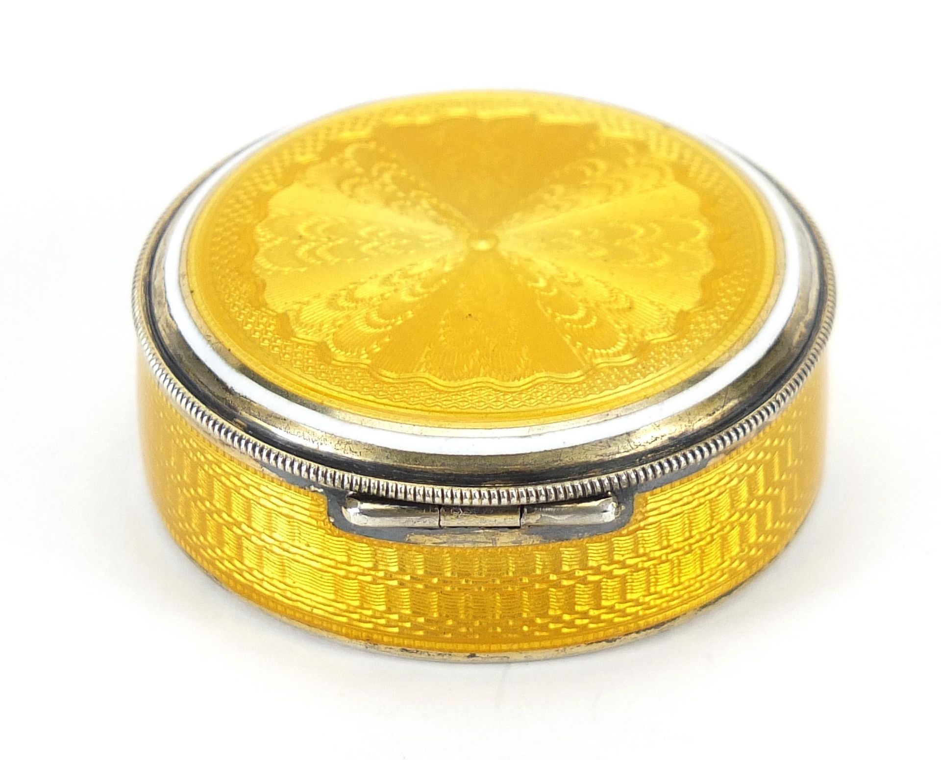 Continental 935 silver and yellow guilloche enamel pill box with hinged lid and mirrored interior, - Image 3 of 6