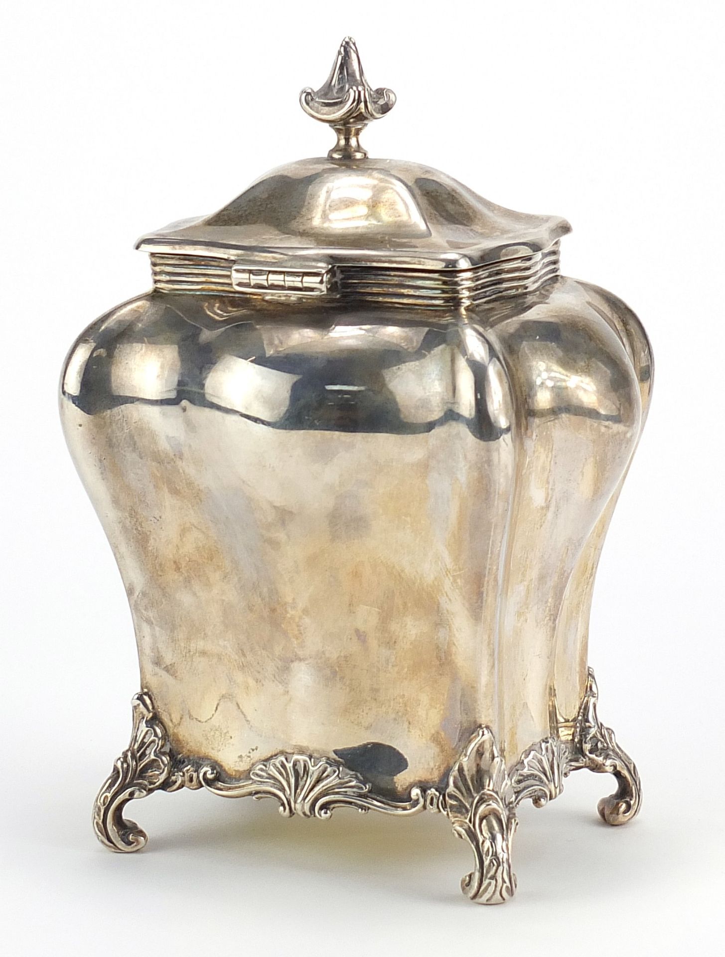 Lee & Wigfull, Edwardian silver tea caddy with hinged lid, Sheffield 1903, 16cm high, 312.6g - Image 2 of 4