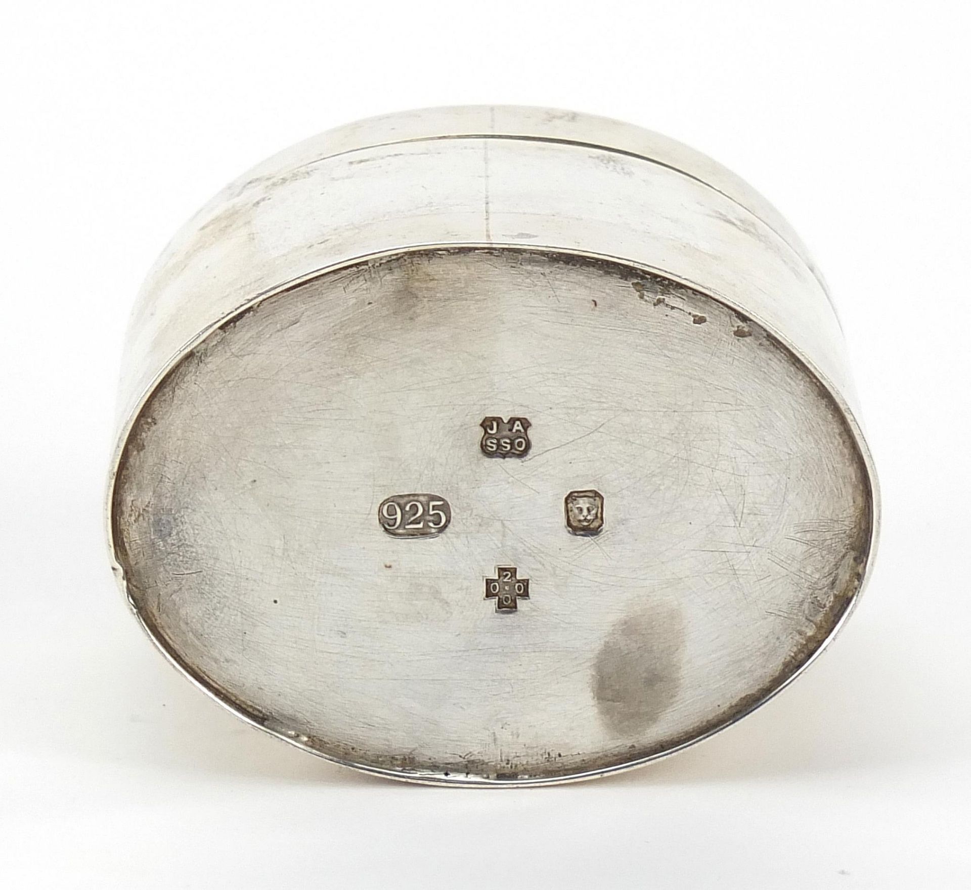 Oval silver box and cover enamelled with stylised trees, JASSO makers mark, London 2000, 5cm high - Image 4 of 5