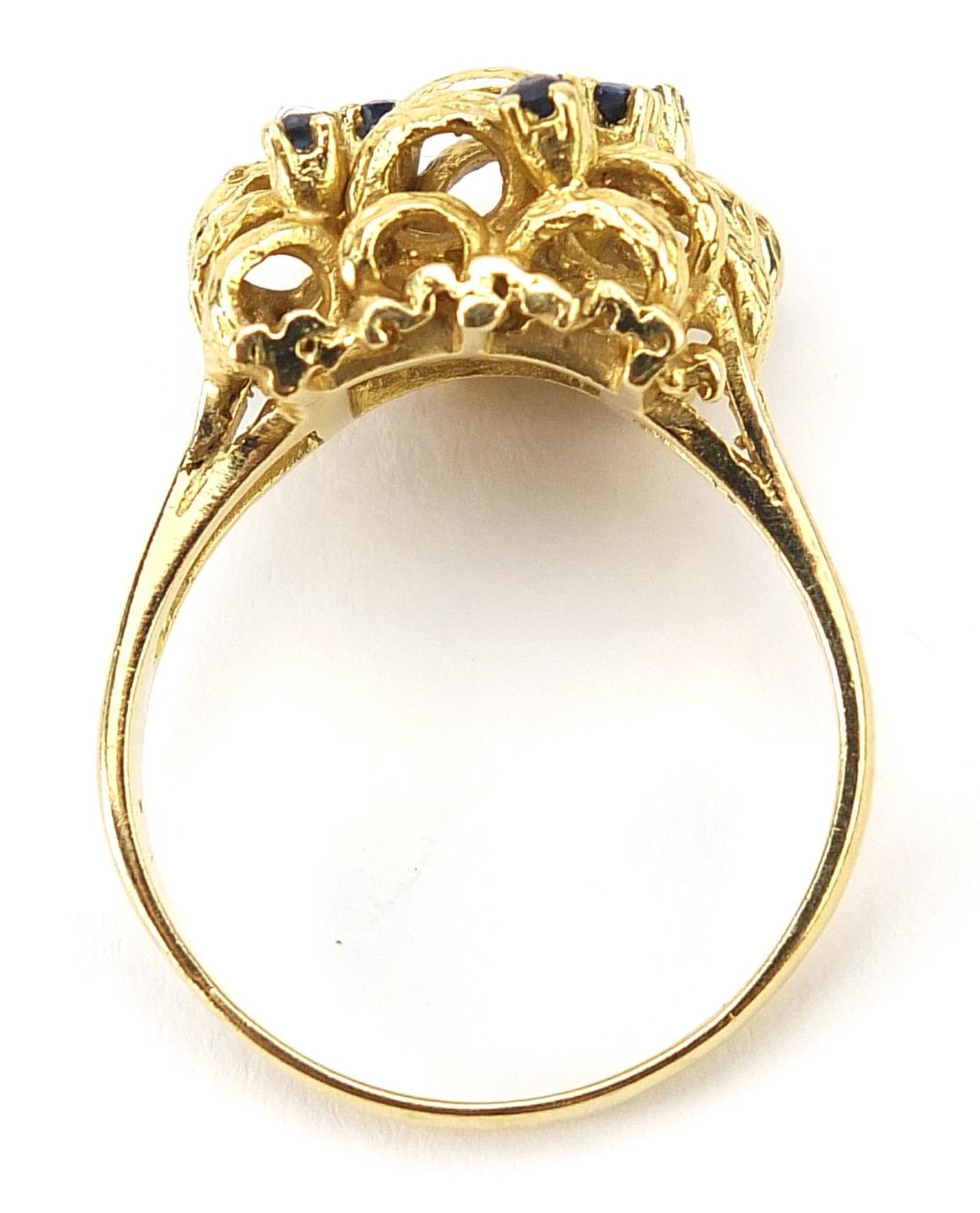 18ct gold sapphire designer ring housed in a Bruford Eastbourne-Exeter box, size V/W, 10.1g - Bild 4 aus 8
