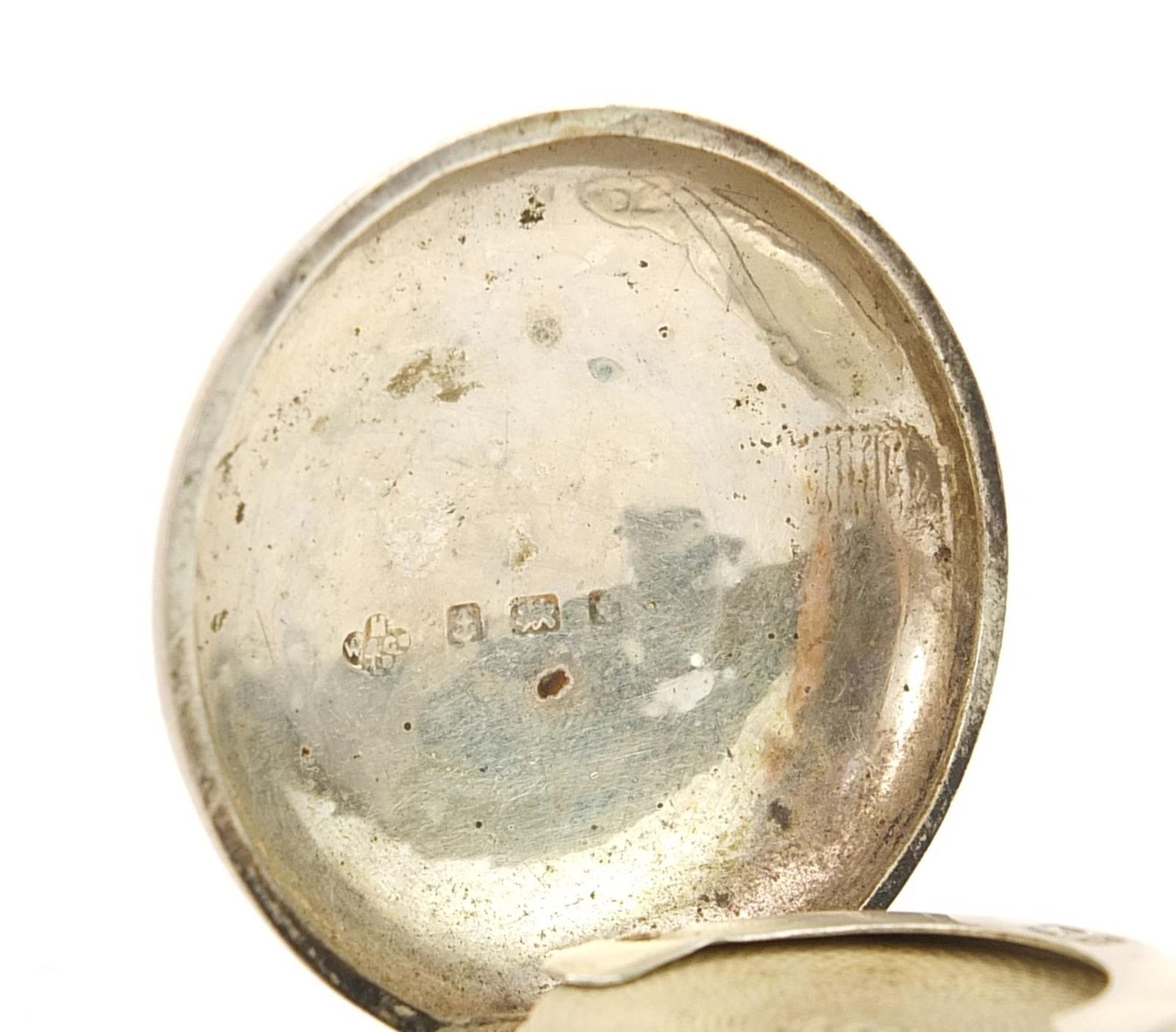 William Hutton & Sons Ltd, Edwardian silver sovereign case, Birmingham 1905, 3.4cm in diameter, 17. - Image 4 of 4