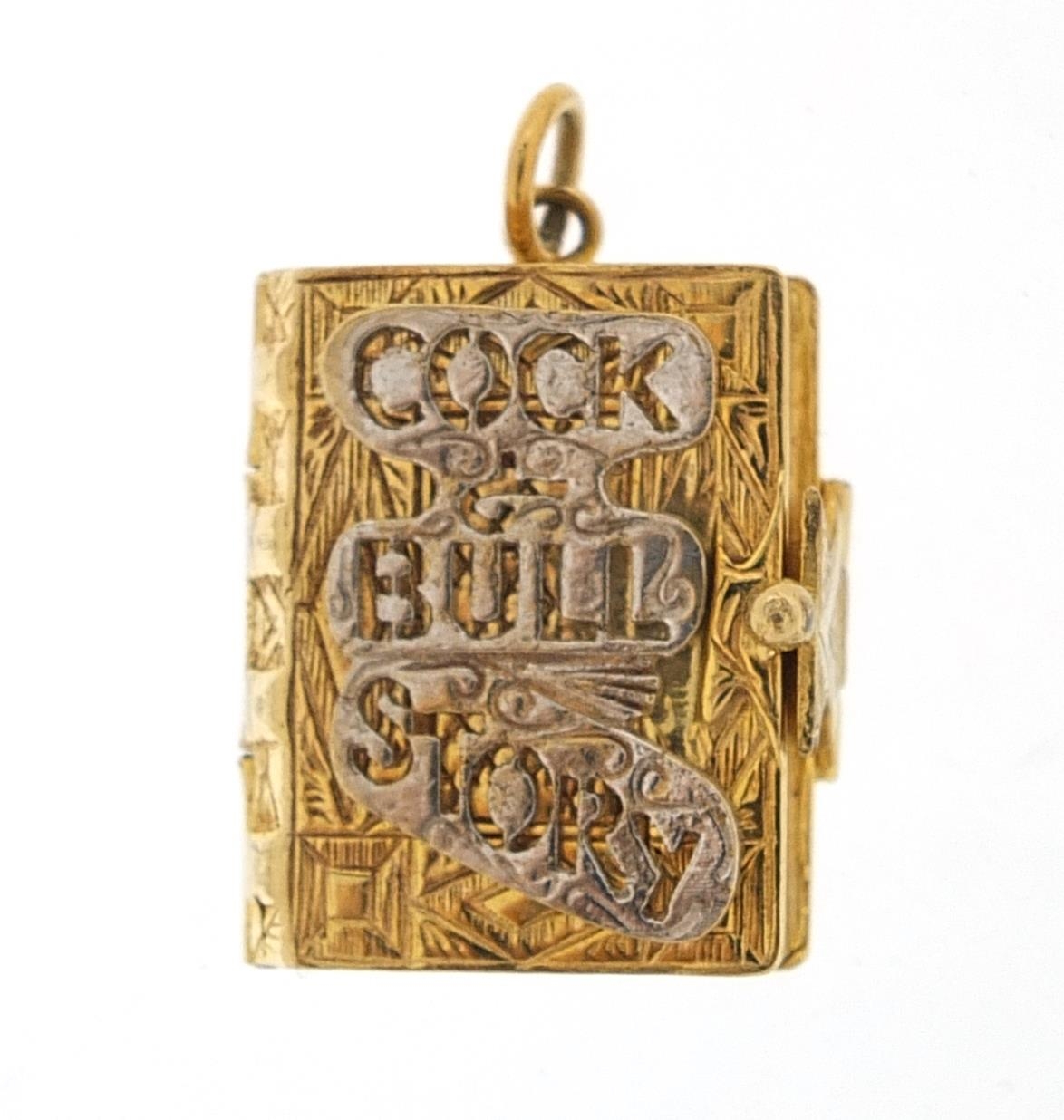 Heavy 9ct gold Cock and Bull storybook charm, opening to reveal a cock and bull, 2.2cm high, 12.9g