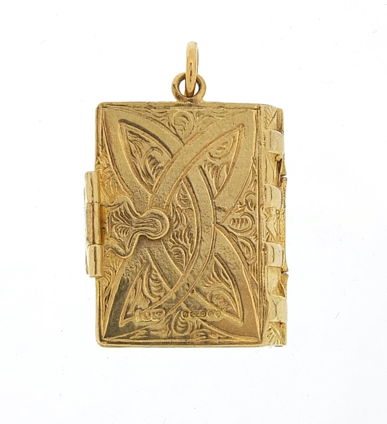 Heavy 9ct gold Cock and Bull storybook charm, opening to reveal a cock and bull, 2.2cm high, 12.9g - Image 2 of 3