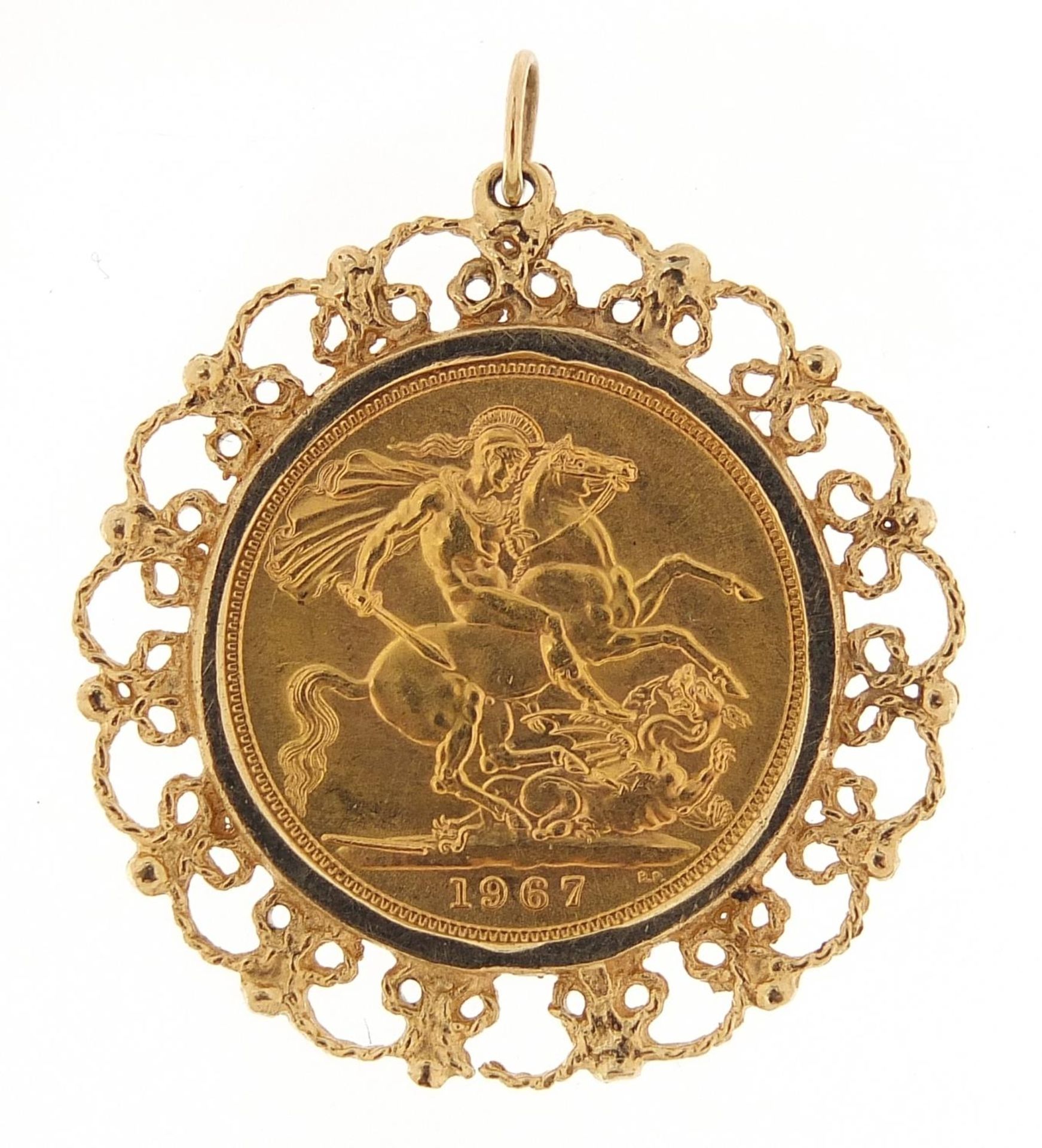 Elizabeth II 1967 gold sovereign with 9ct gold pendant mount, 3.4cm in diameter, 11.4g