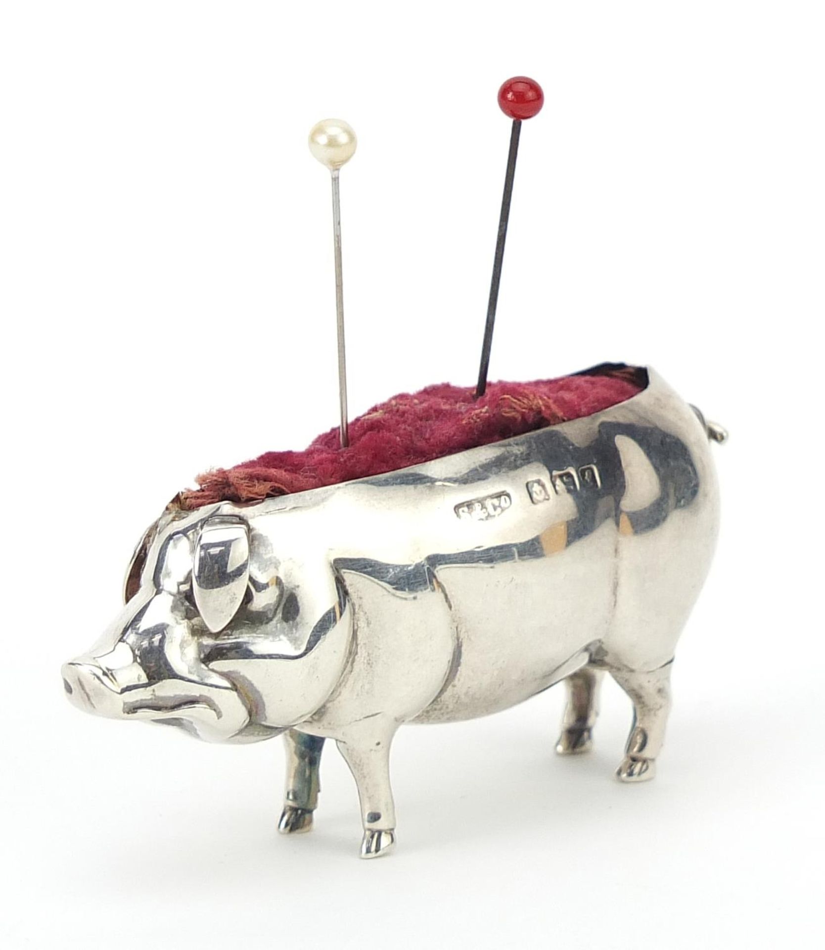 Sydney & Co, Edwardian silver pig pin cushion, Birmingham 1905, 6.7cm in length, 16.0g