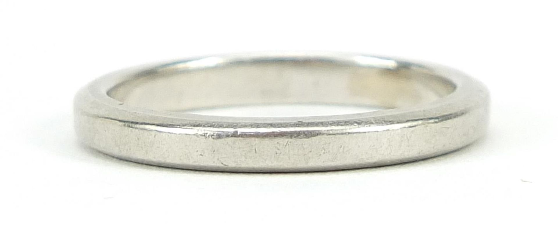 Platinum wedding band, size J/K, 4.0g - this lot is sold without buyer?s premium, the hammer price - Image 3 of 5