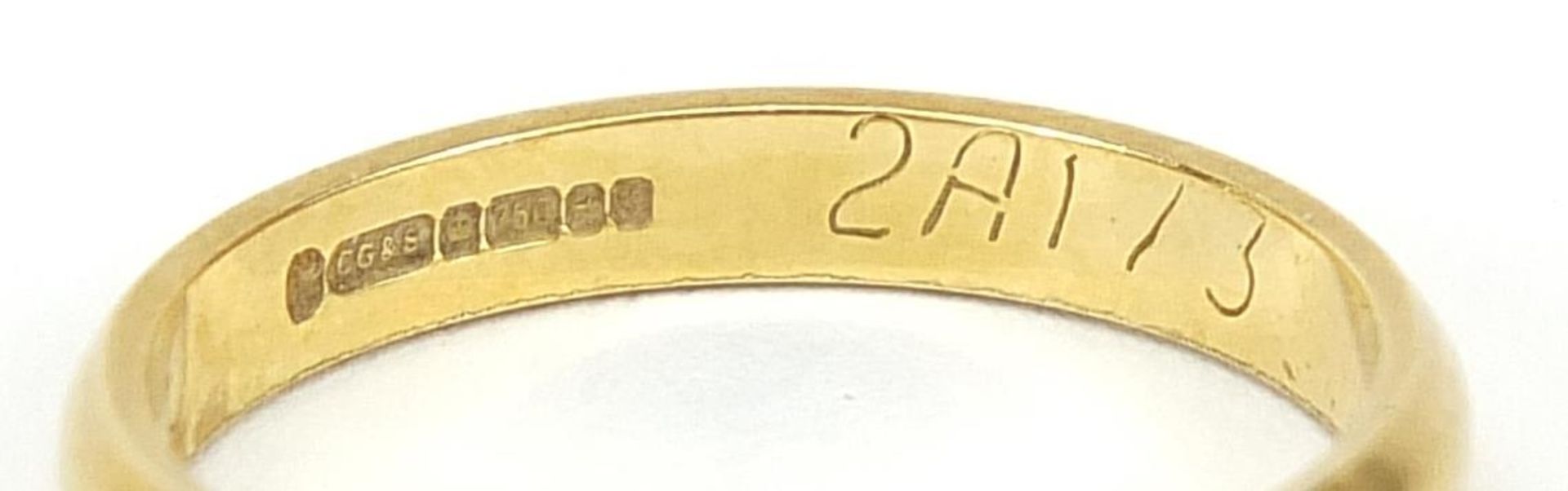 Four gold rings comprising one 22ct gold, size K, 4.0g, two 18ct gold, sizes J and Q, 7.6g and one - Image 8 of 8