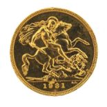 George V 1931 gold sovereign, South Africa mint - this lot is sold without buyer?s premium, the