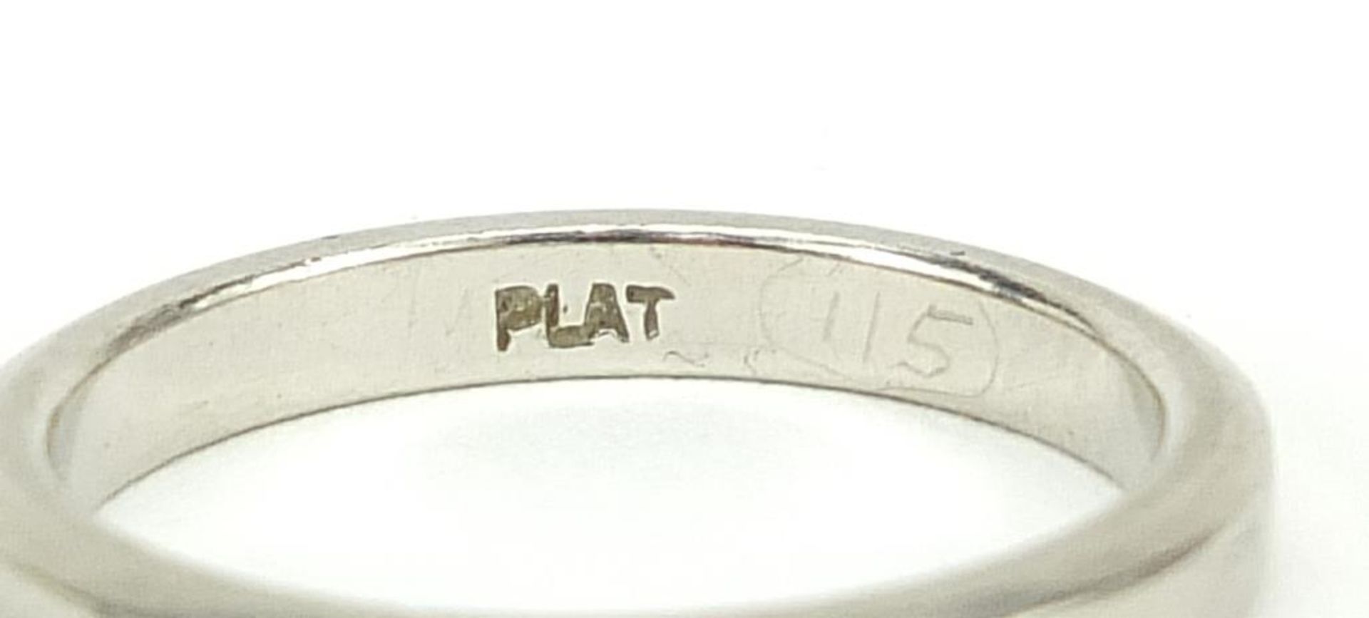 Platinum wedding band, size J/K, 4.0g - this lot is sold without buyer?s premium, the hammer price - Image 5 of 5