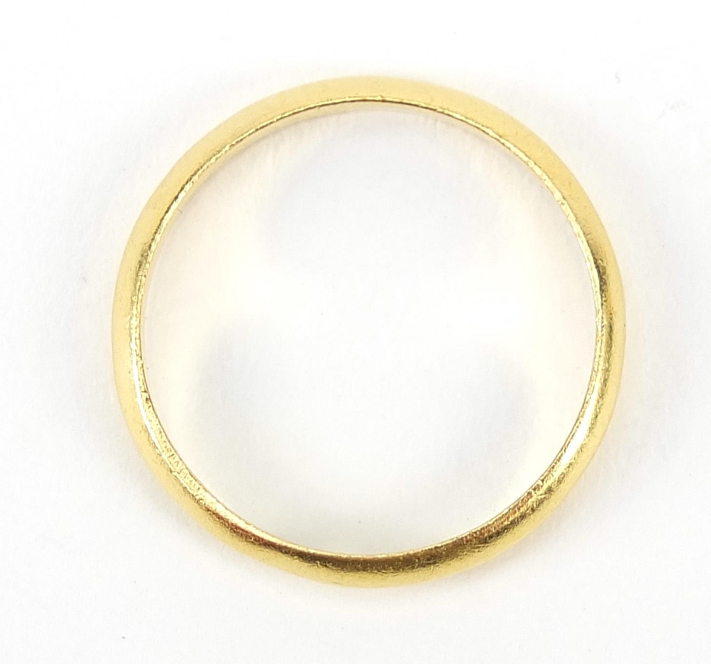 22ct gold wedding band, size O, 2.6g - this lot is sold without buyer?s premium, the hammer price is - Image 5 of 6