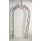 RETRO 20TH CENTURY METAL WIRE GARDEN ARCH