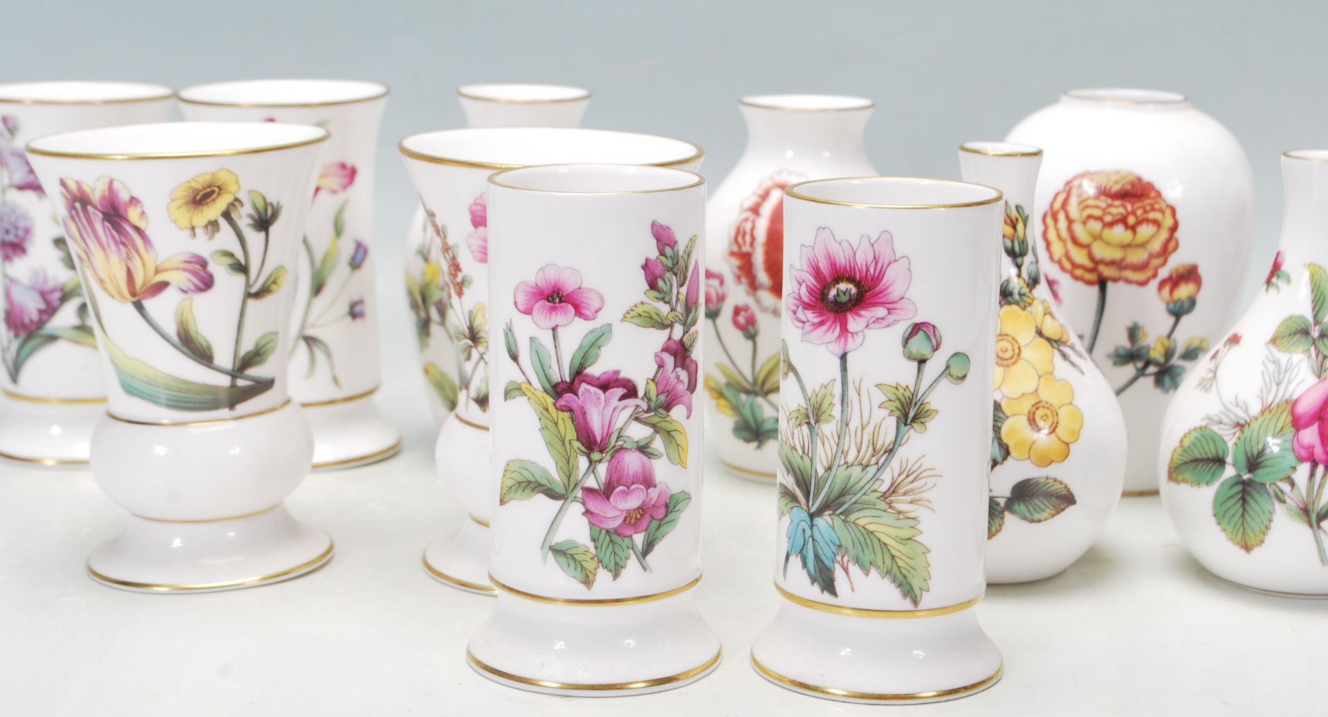 TWELVE COMPTON & WOODHOUSE SPODE MINIATURE CERAMIC VASES - Image 2 of 9