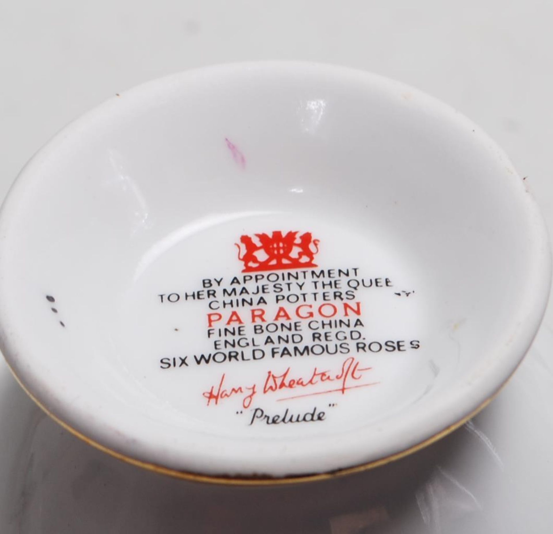 PARAGON - ROYAL STANDARD - WORLD FAMOUS ROSES TEA SET - Image 12 of 13