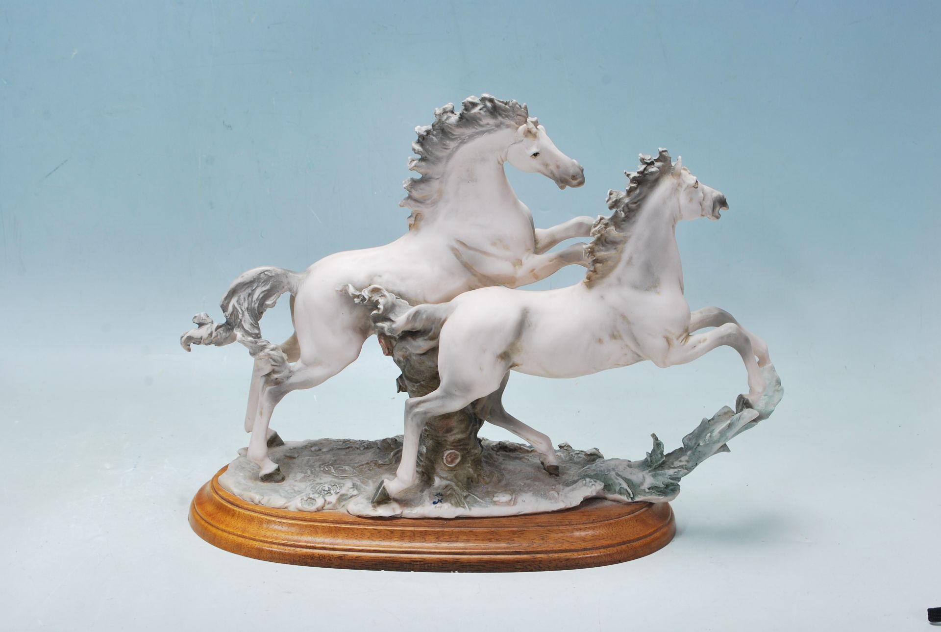 1980'S GIUSEPPE ARMANI PAIR OF HORSES FIGURINE - Image 3 of 6