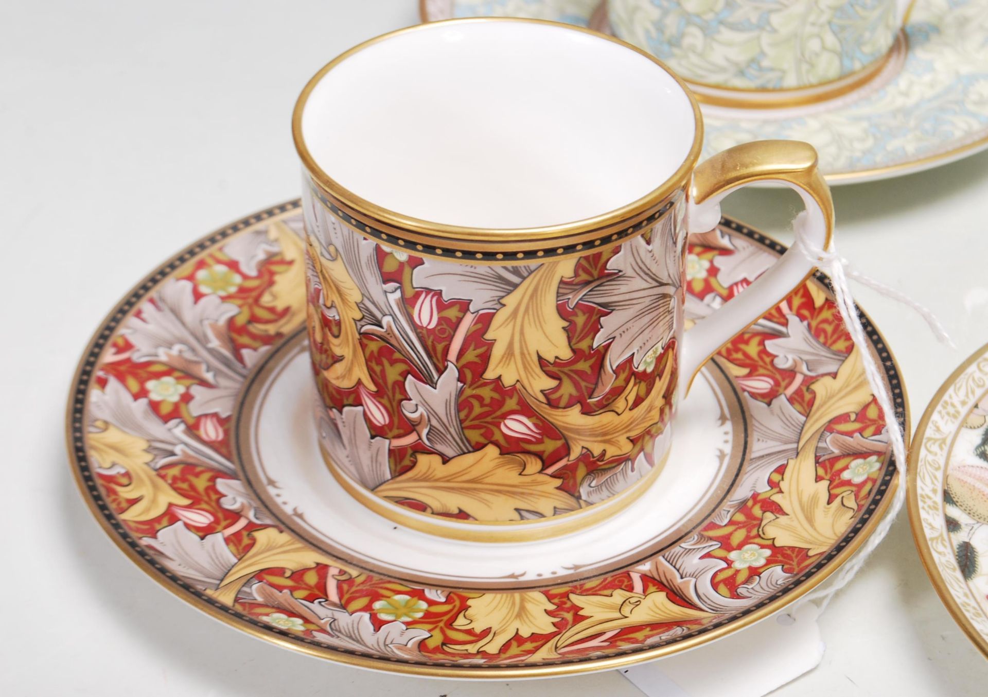 A SET OF SIX 20TH CENTURY WILLIAM MORRIS - VICTORIAN AND ALBERT TEA SERVICE - Image 10 of 11