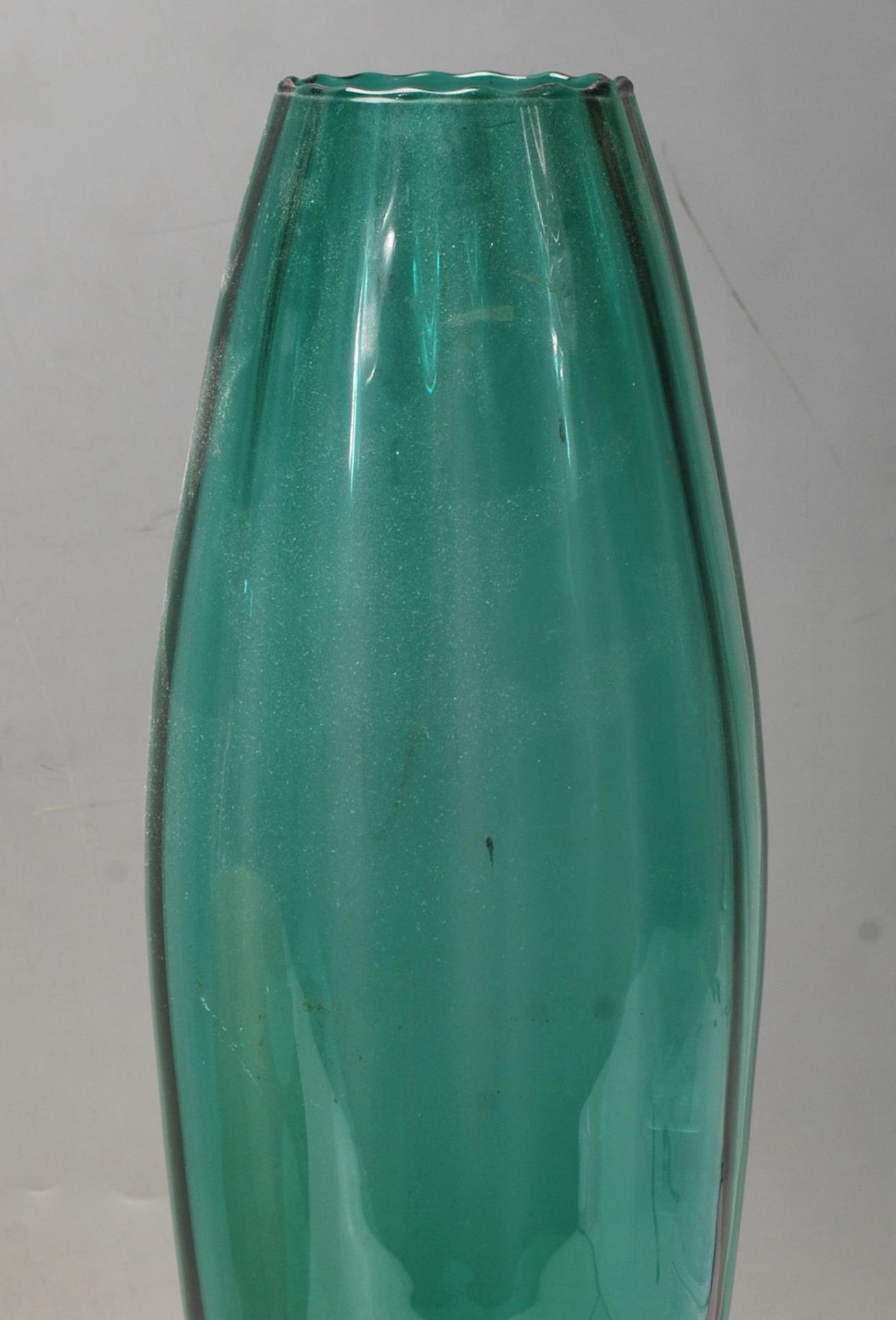 COLELCITON OF THREE RETRO VINTAGE 1960S STUDIO ART GLASS - Image 3 of 8