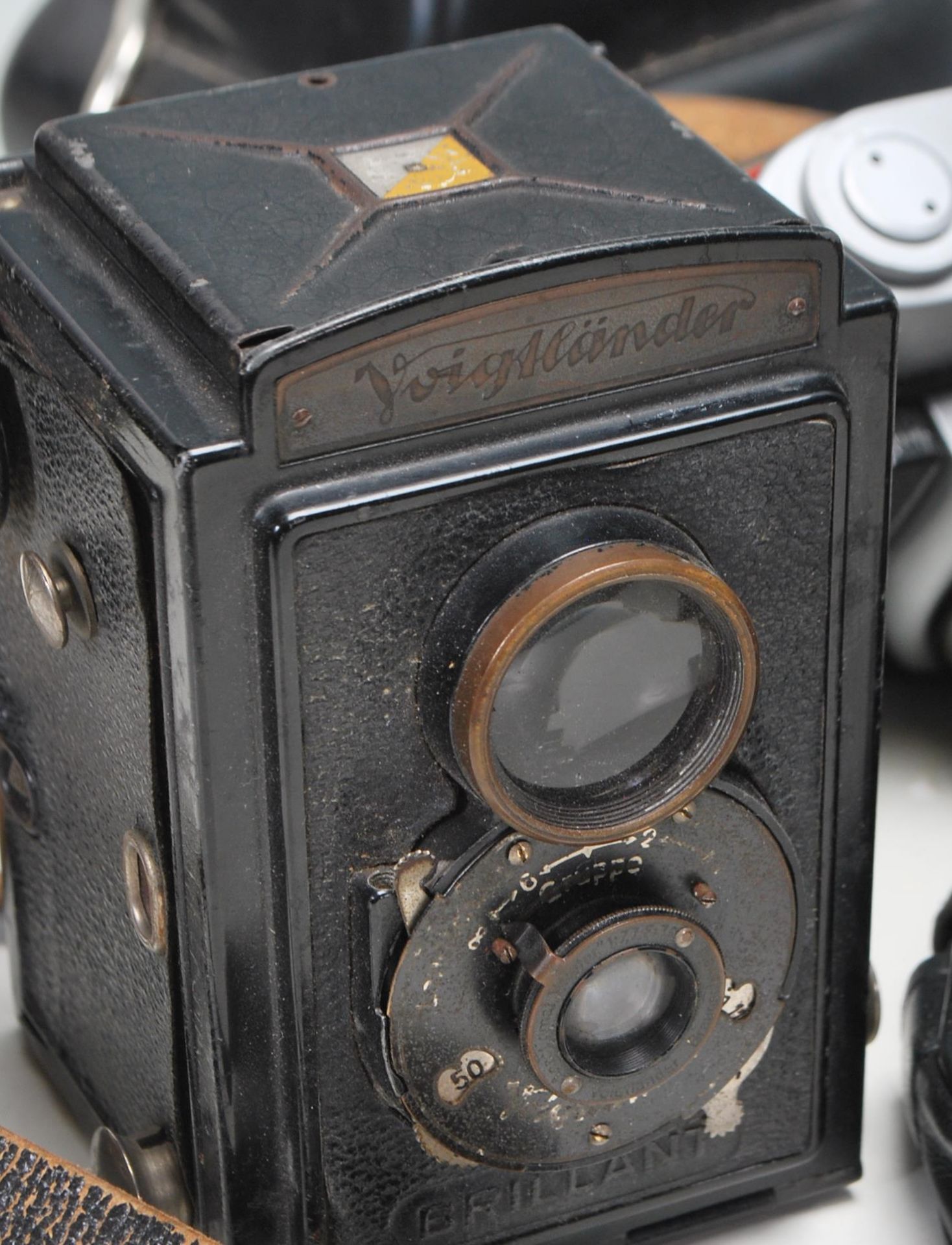 COLLECTION OF RETRO 20TH CENTURY 35MM CAMERAS AND DIGITAL CAMERAS - Image 5 of 11