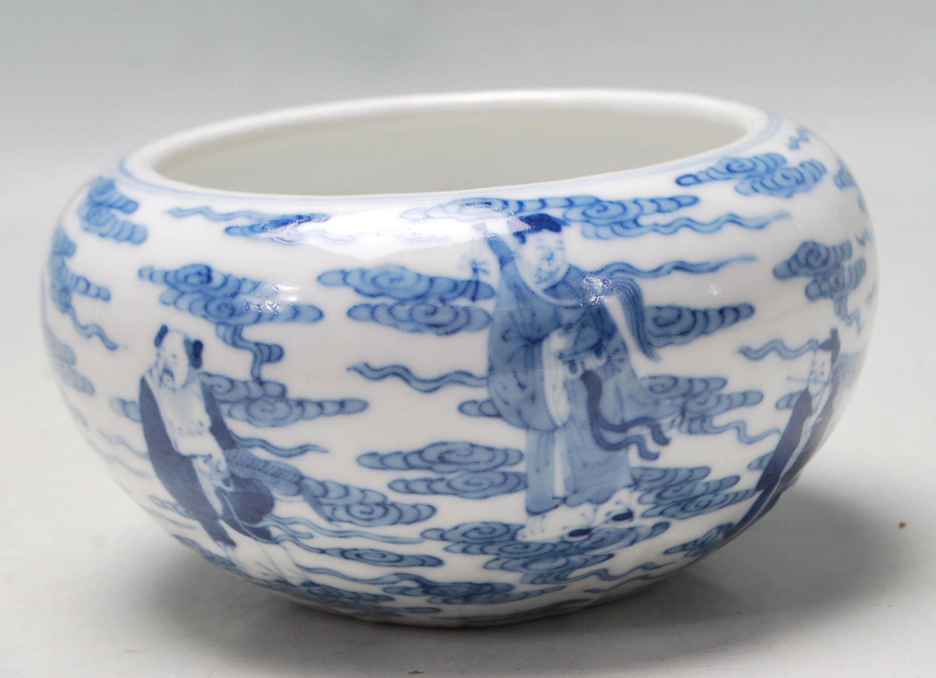 ANTIQUE CHINESE KANGXI 19TH CENTURY WATER BOWL - Image 3 of 7