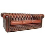 20TH CENTURY ANTIQUE STYLE BROWN LEATHER CHESTERFIELD SOFA SETTEE