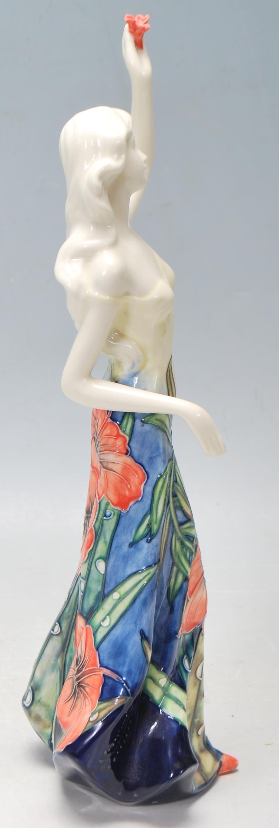 OLD TUPTON WARE POPPY CERAMIC FIGURINE - Image 6 of 8