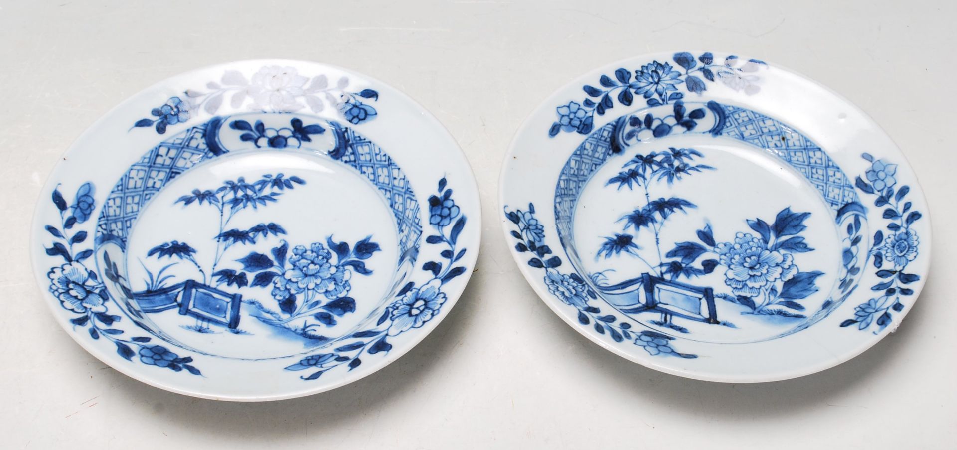 TWO ANTIQUE EARLY 20TH CENTURY CHINESE BOWLS