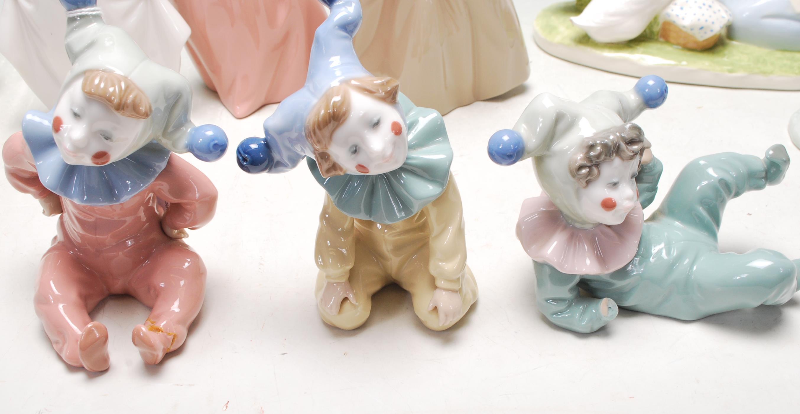 COLELCTION OF LATE 20TH CENTURY CERAMIC PORCELAIN NAO FIGURINES - Image 3 of 8