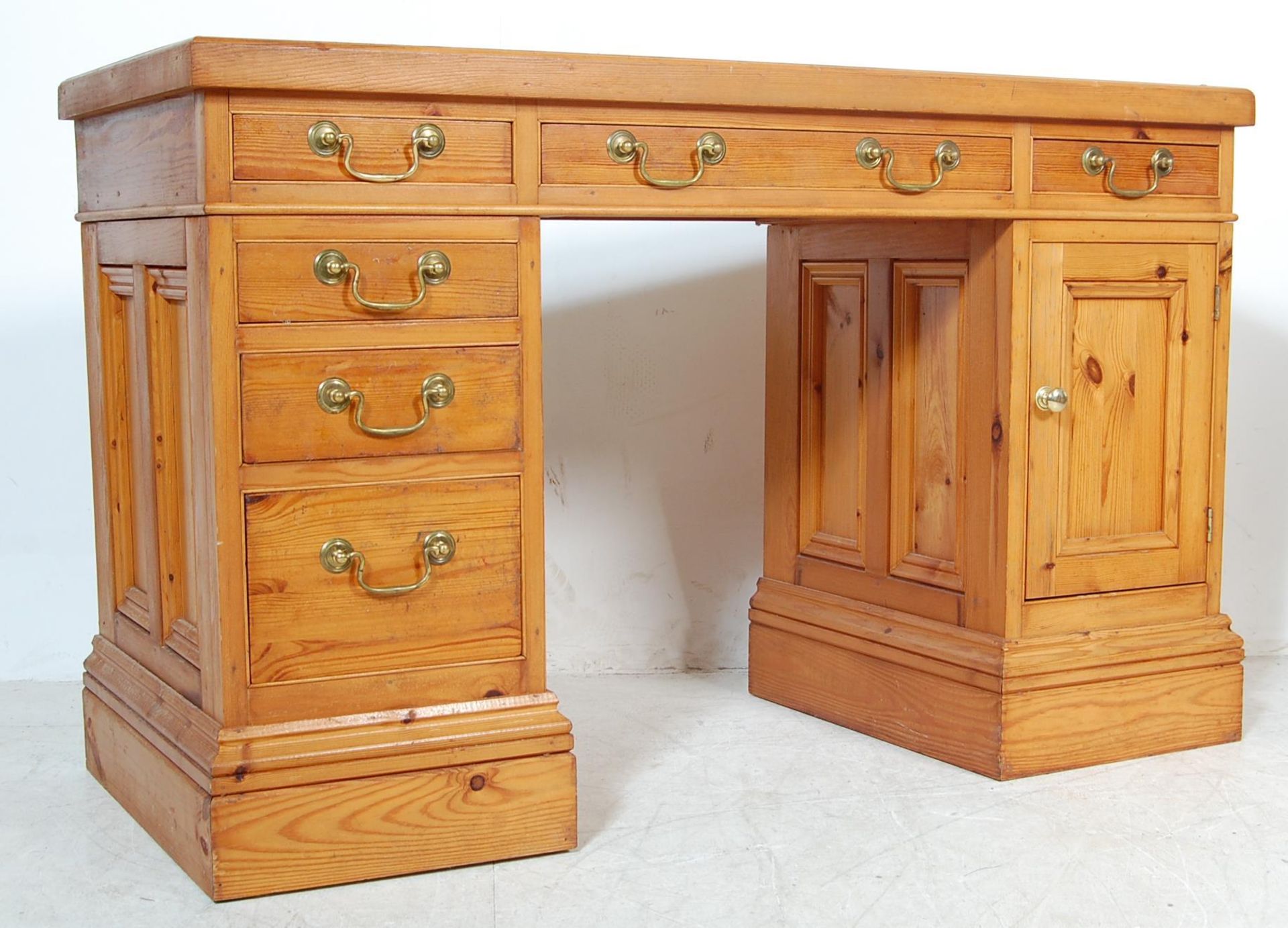 ANTIQUE REVIVAL PINE TWIN PEDESTAL OFFICE DESK