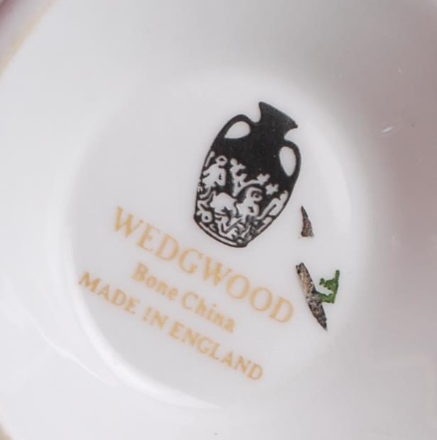 COLLECTION OF LATE 20TH CENTURY WEDGWOOD FINE BONE CHINA - Image 9 of 9